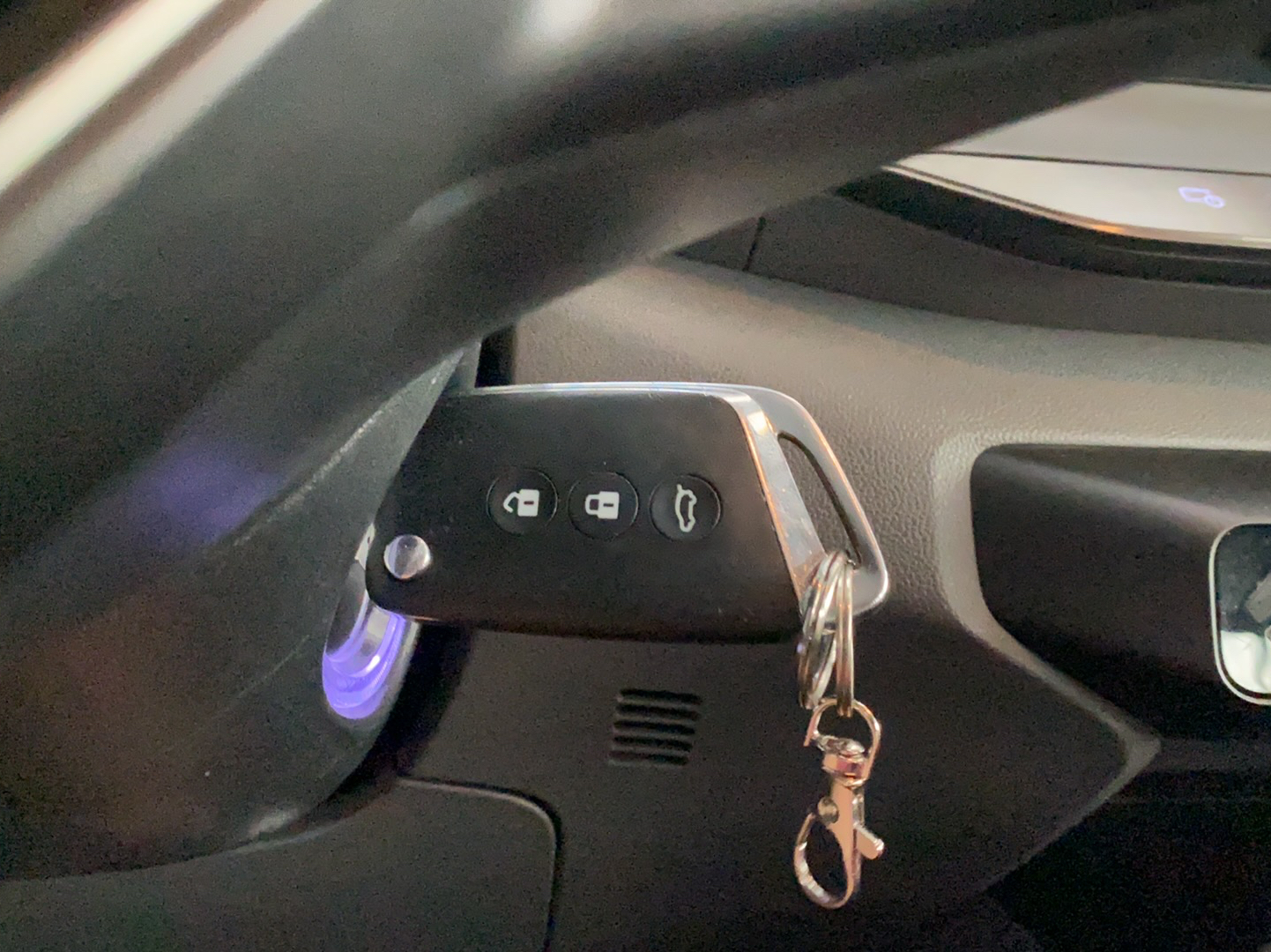 新宝骏 宝骏RC-5 2020款 1.5L CVT智耀精英型