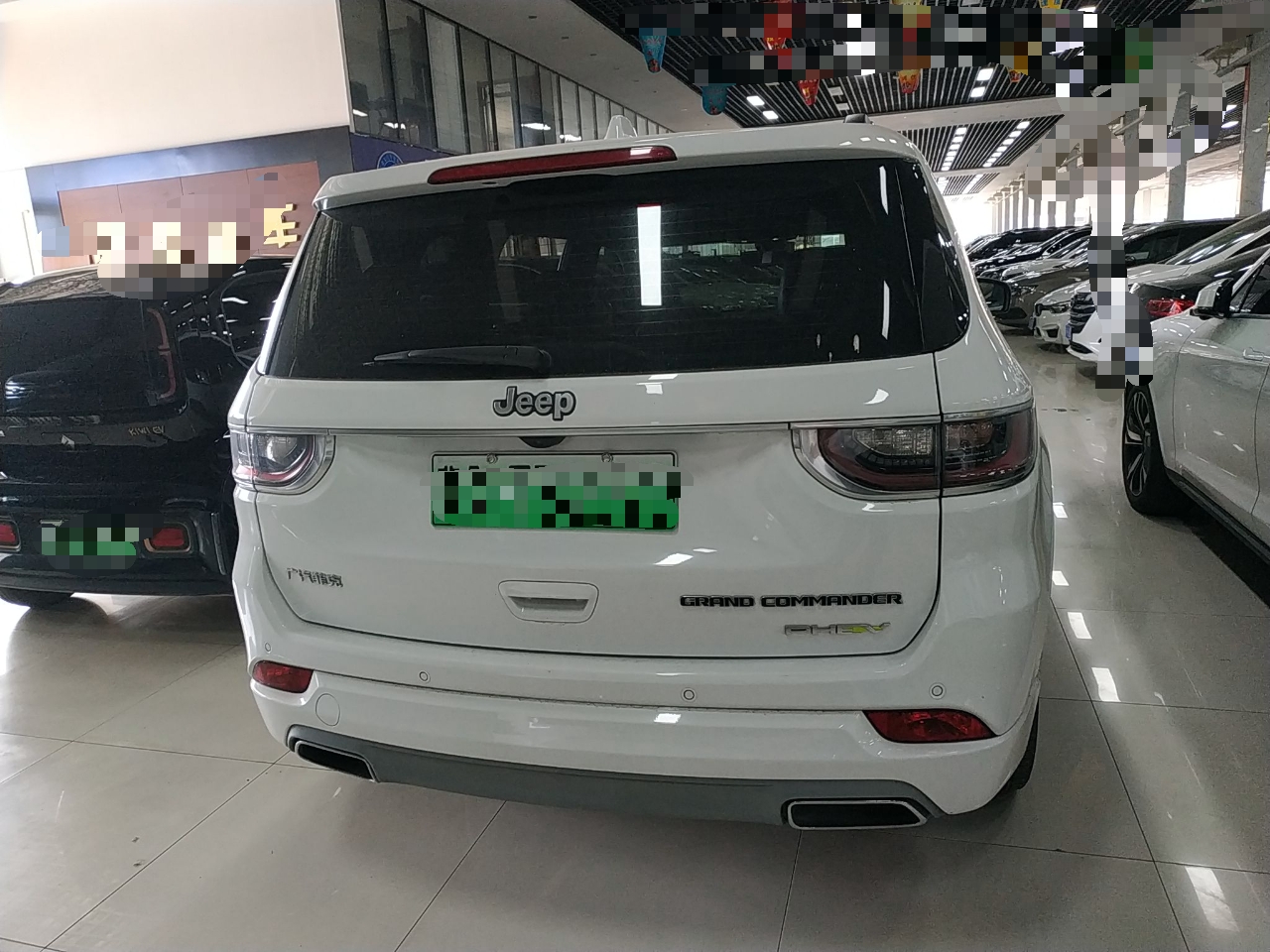 Jeep 大指挥官PHEV 2020款 2.0T 插电混动精英版