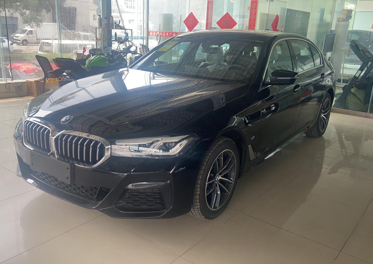 宝马5系 2022款 改款二 525Li M运动套装