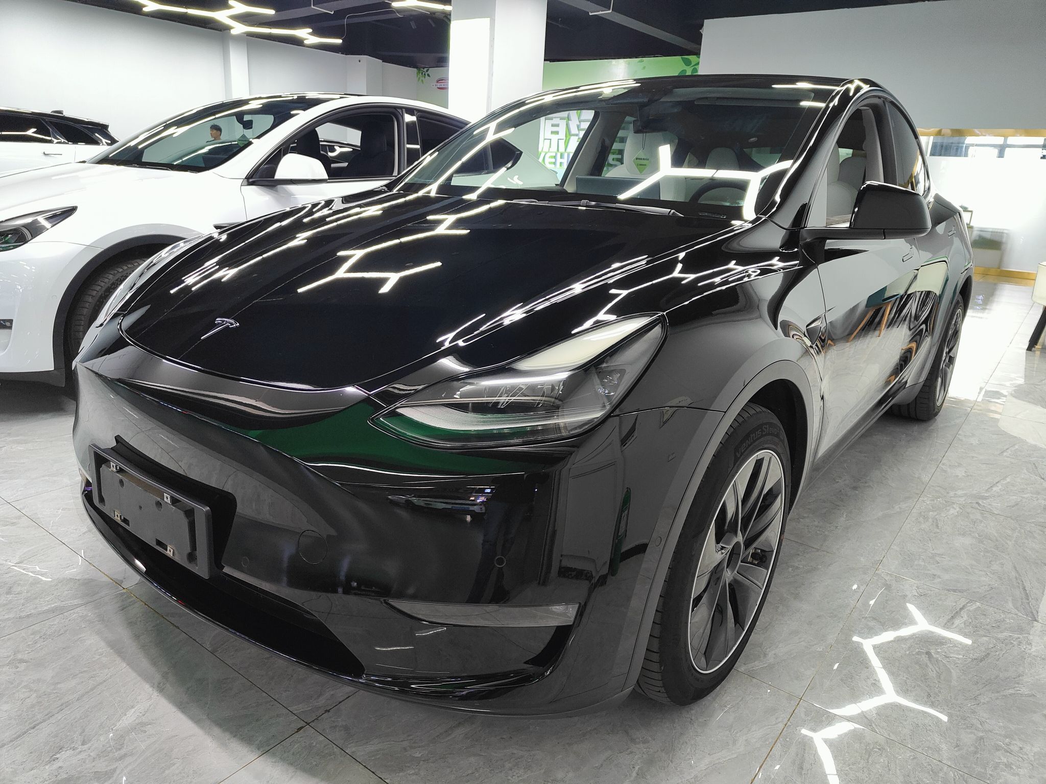 特斯拉 Model Y 2021款 长续航全轮驱动版 3D7