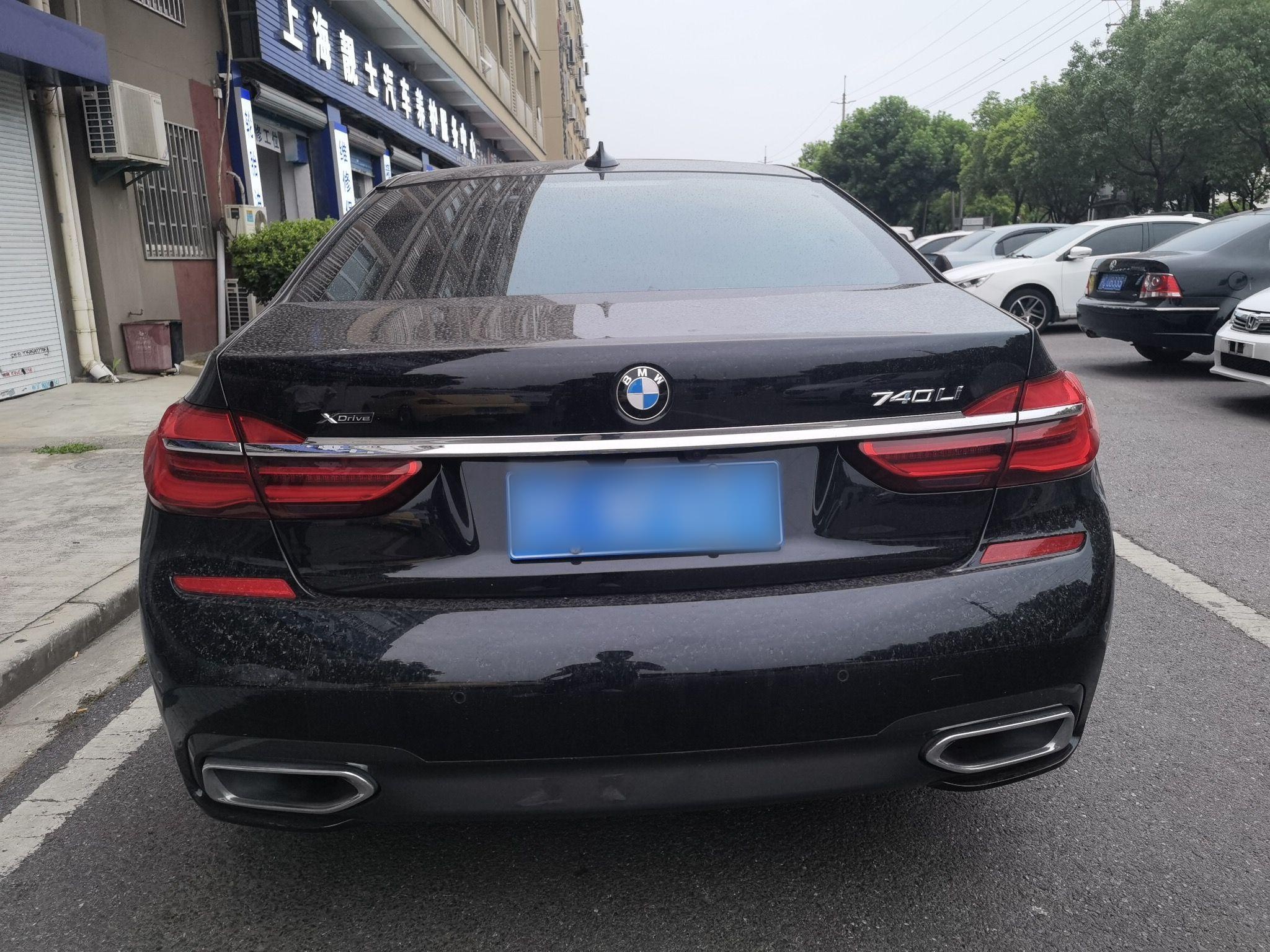 宝马7系 2018款 740Li xDrive 尊享型 M运动套装(进口)