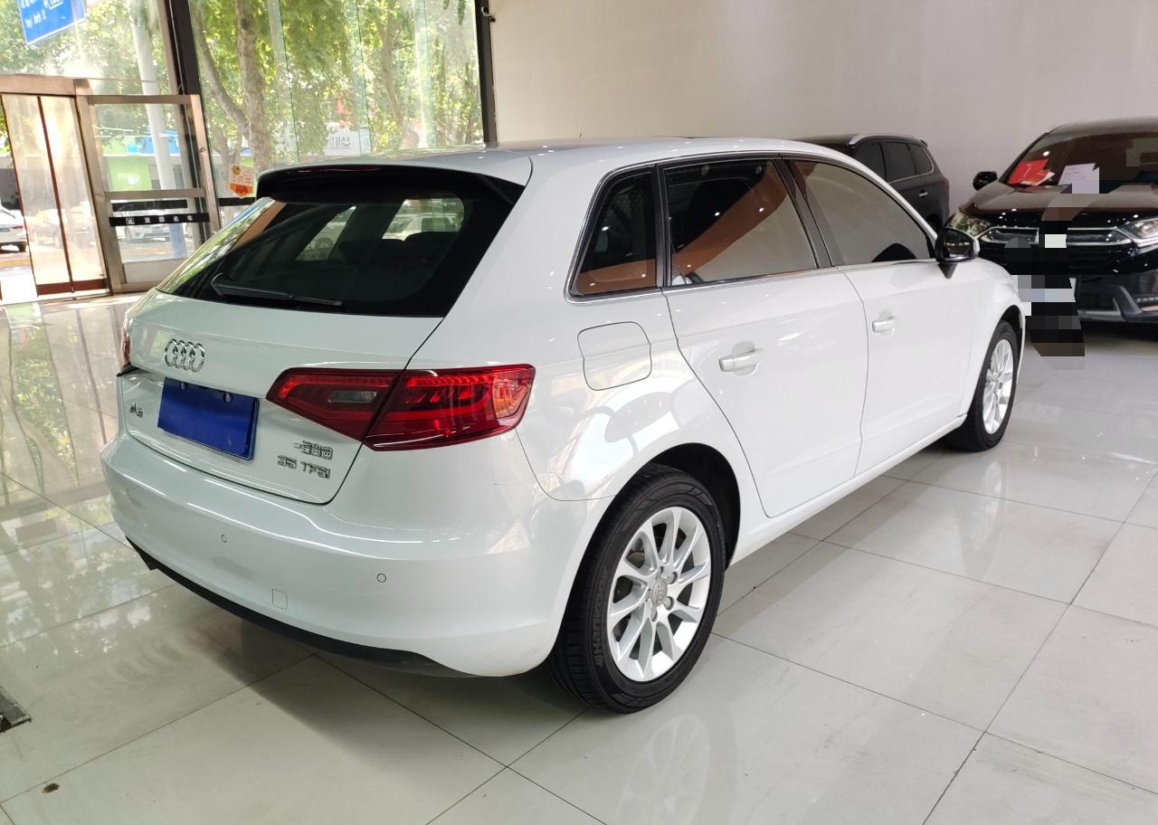 奥迪A3 2016款 Sportback 35 TFSI 领英型