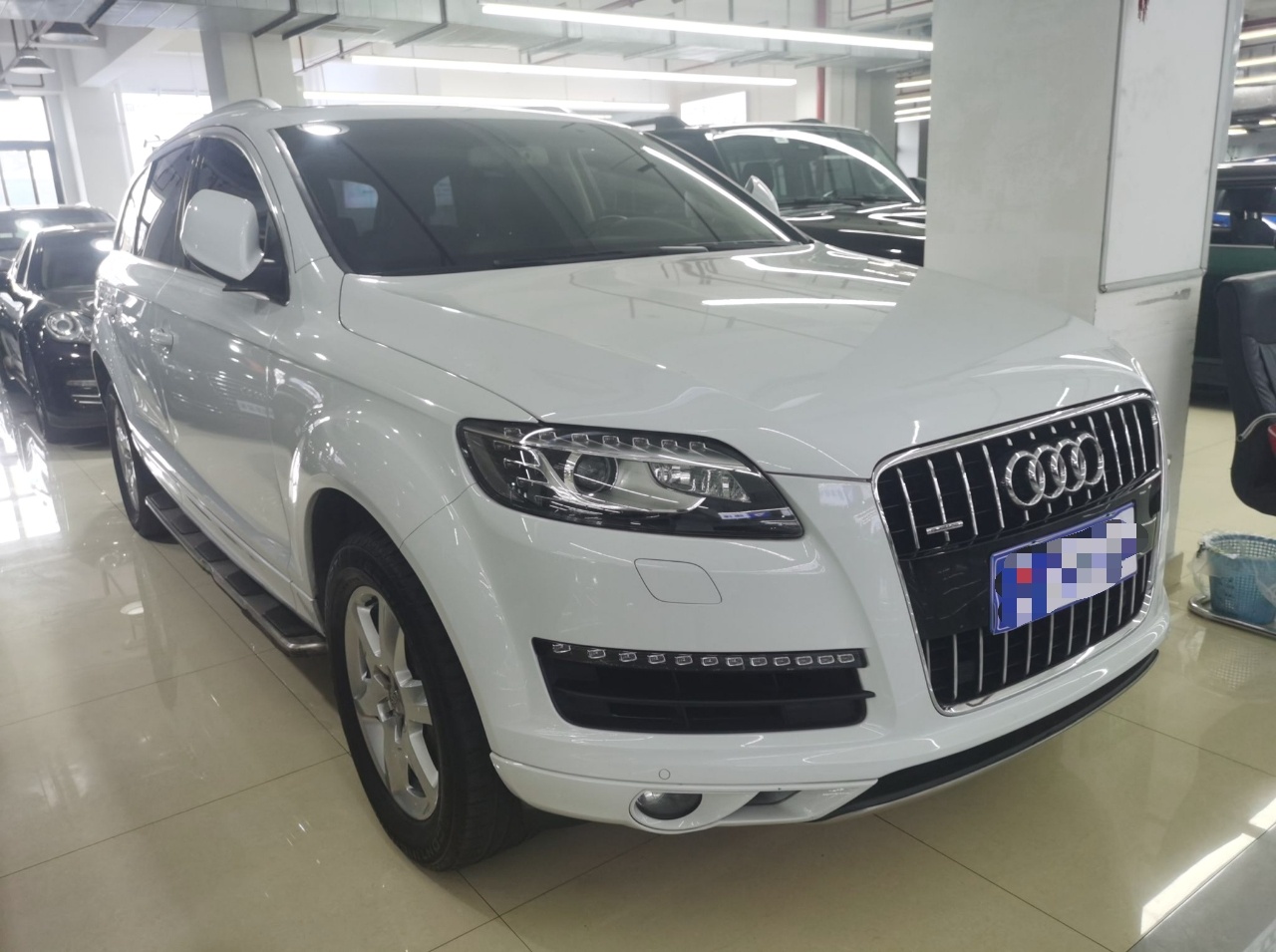 奥迪Q7 2015款 35 TFSI 进取型(进口)