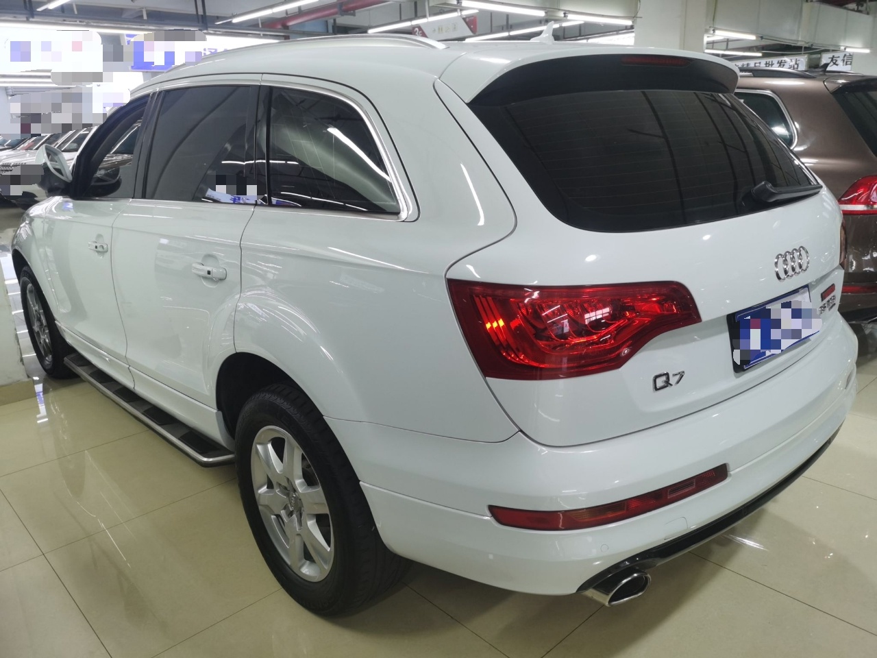 奥迪Q7 2015款 35 TFSI 进取型(进口)