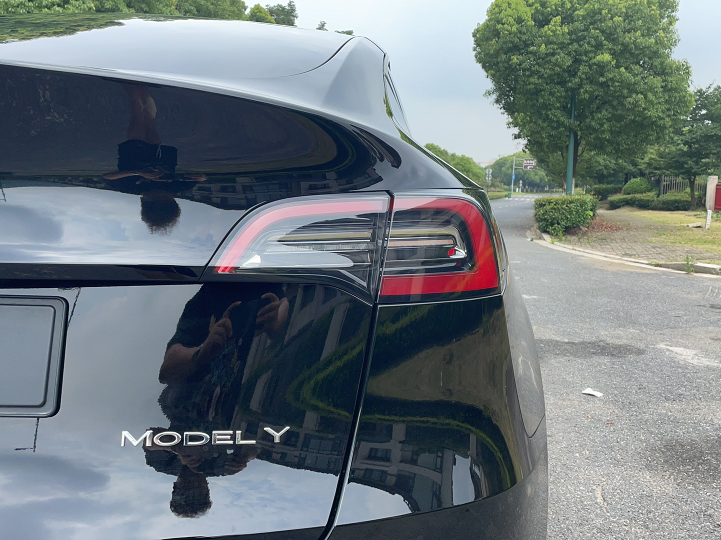 特斯拉 Model Y 2022款 长续航全轮驱动版