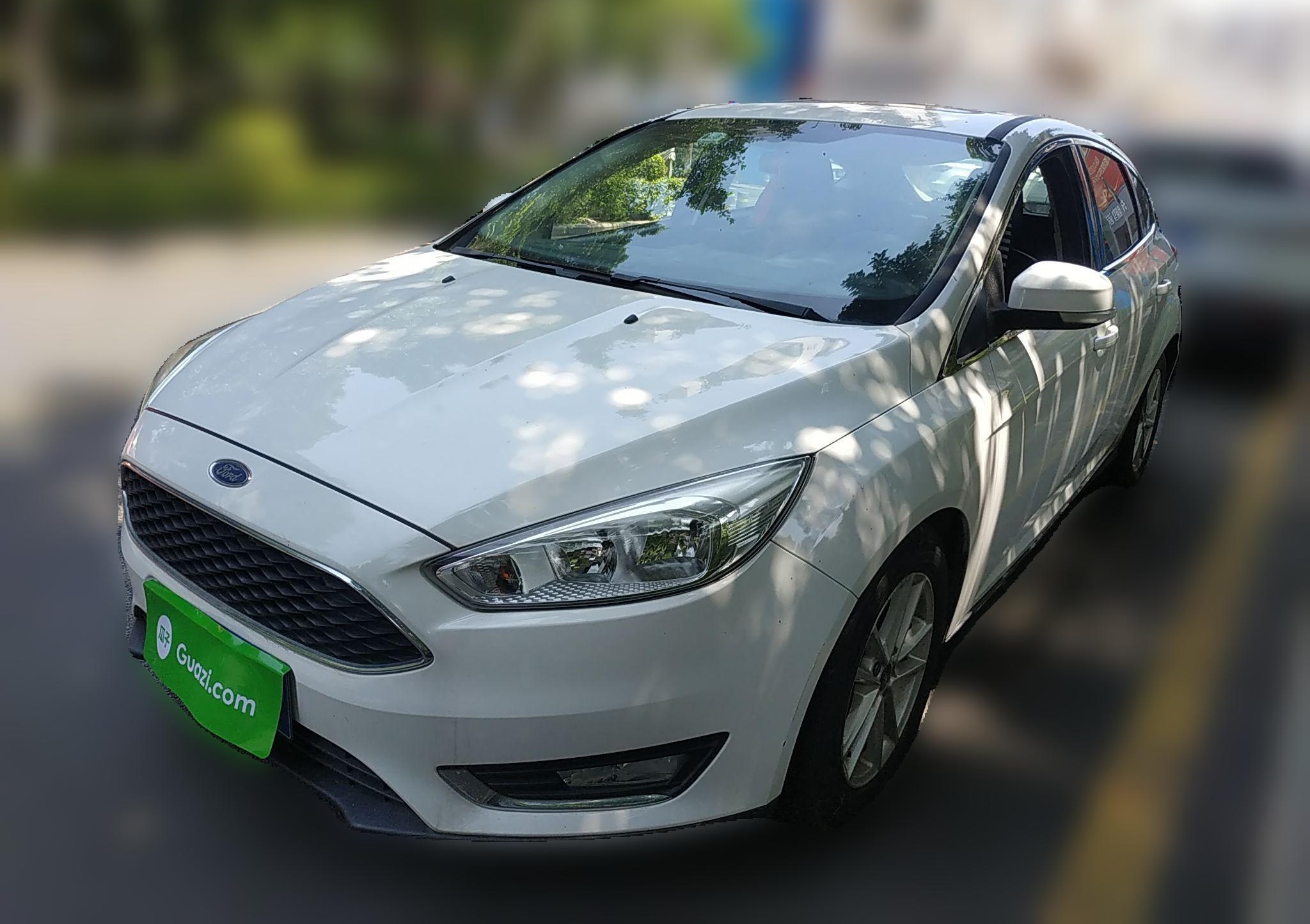 福特 福克斯 2015款 两厢 1.6L 手动风尚型