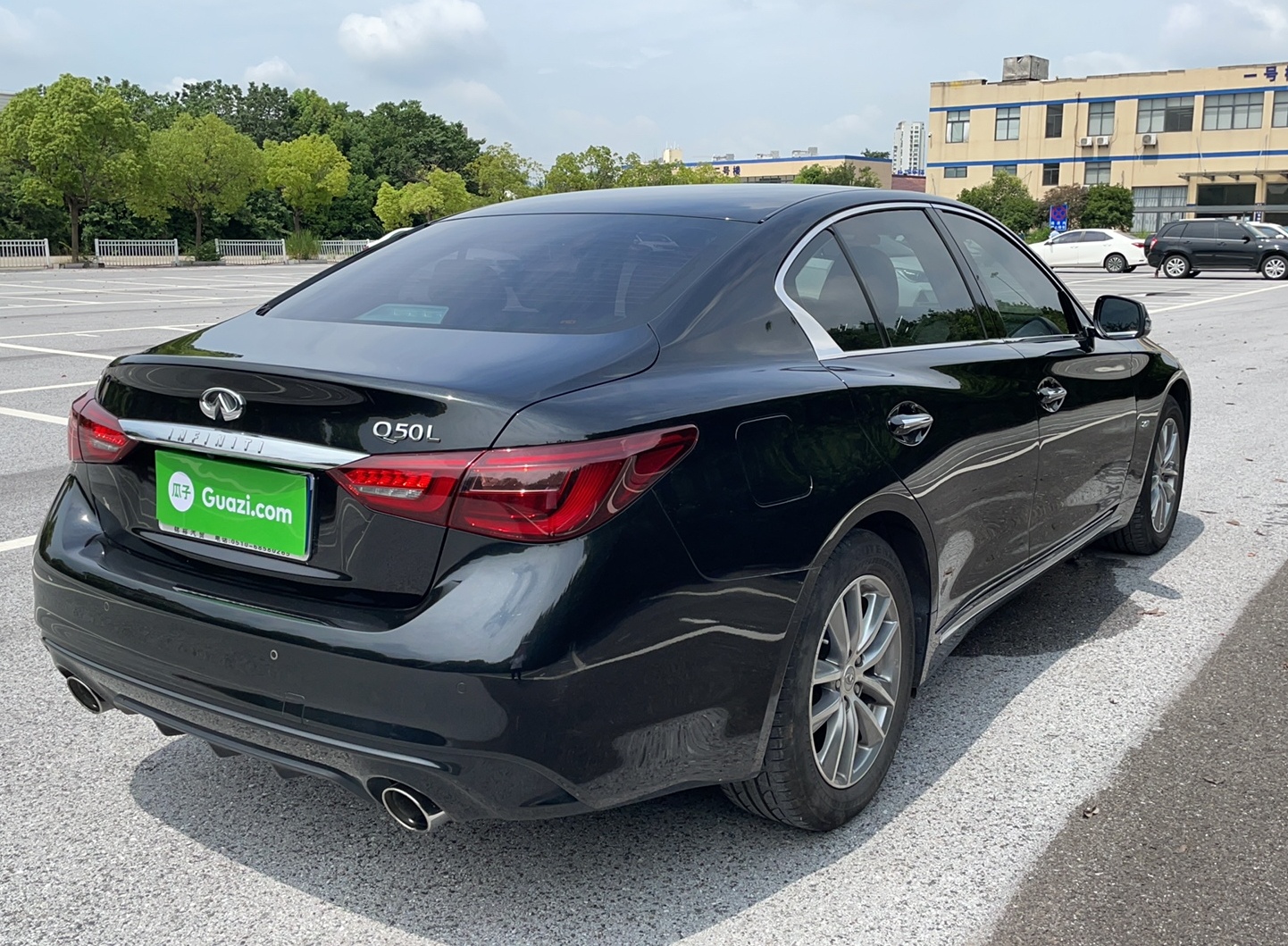 英菲尼迪Q50L 2018款 2.0T 舒适版 国VI