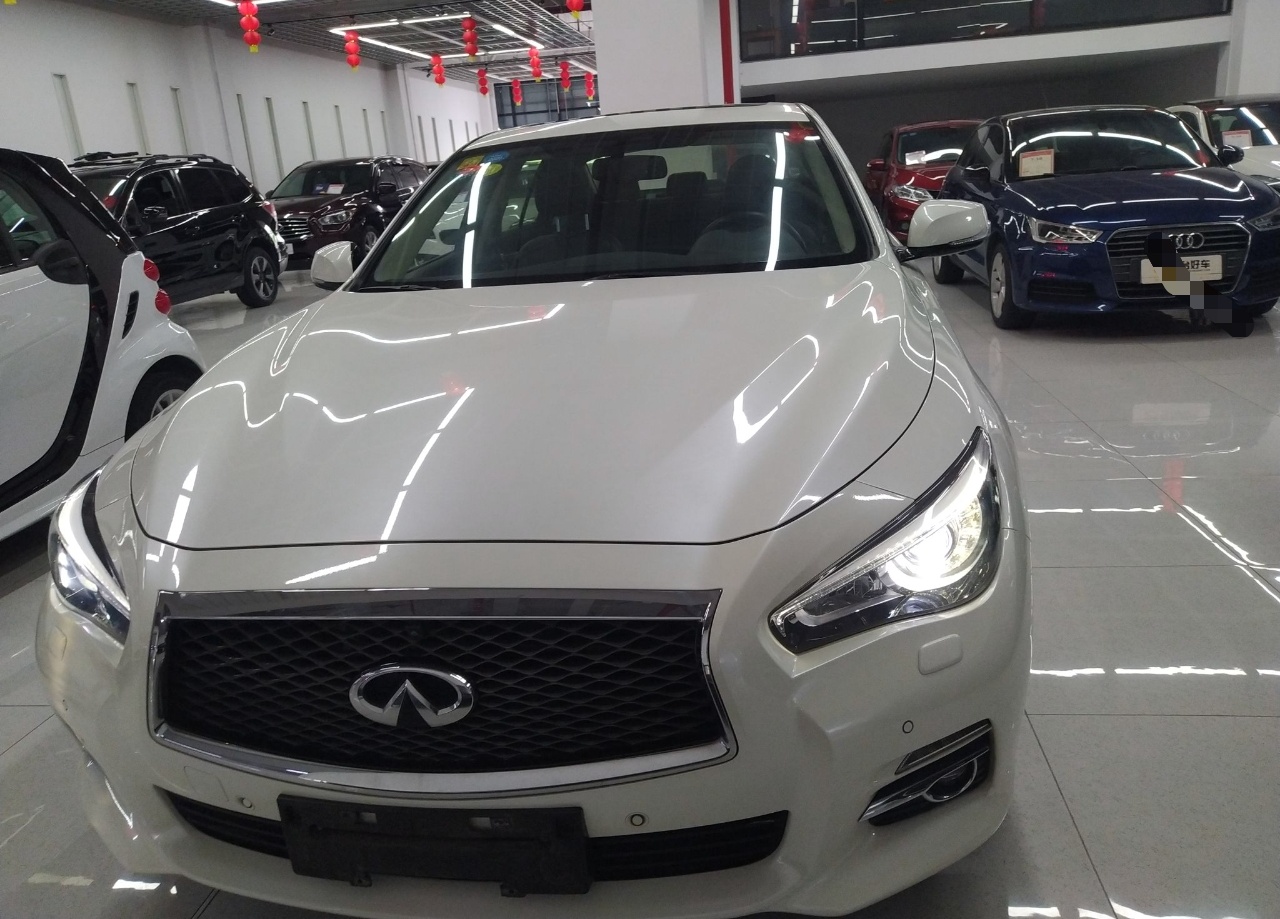 英菲尼迪Q50L 2015款 2.0T 悦享版