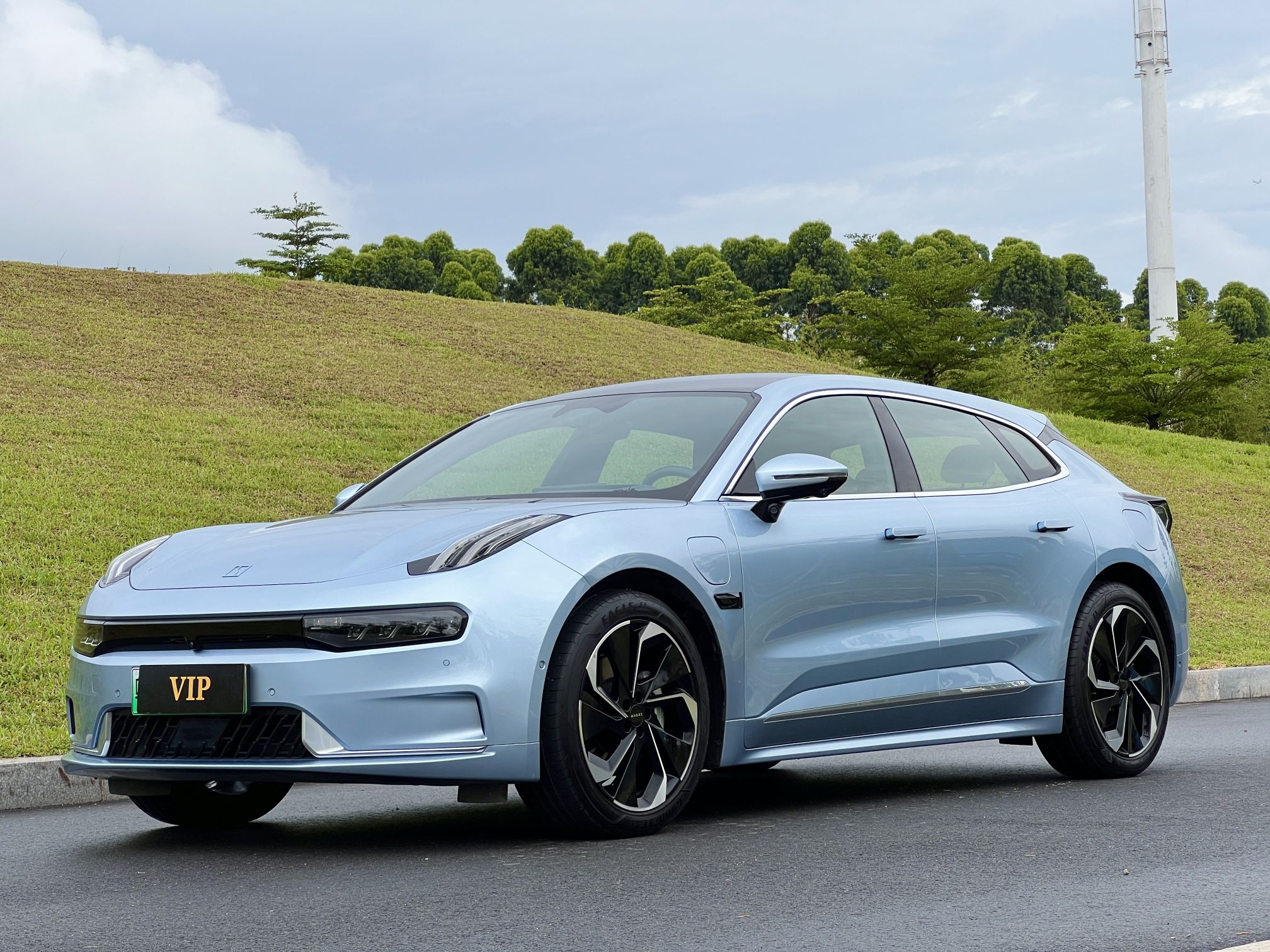 极氪001 2021款 超长续航单电机 WE版