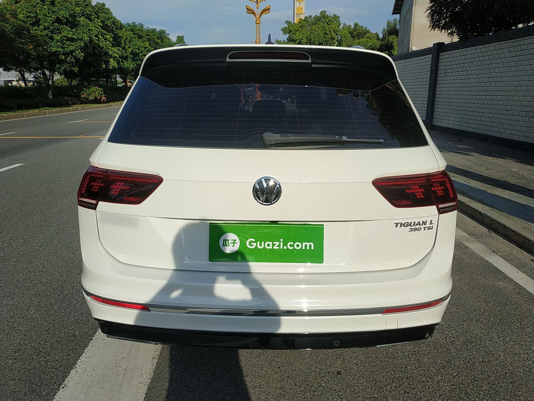 大众 途观L 2019款 380TSI 自动四驱R-Line旗舰版7座 国VI