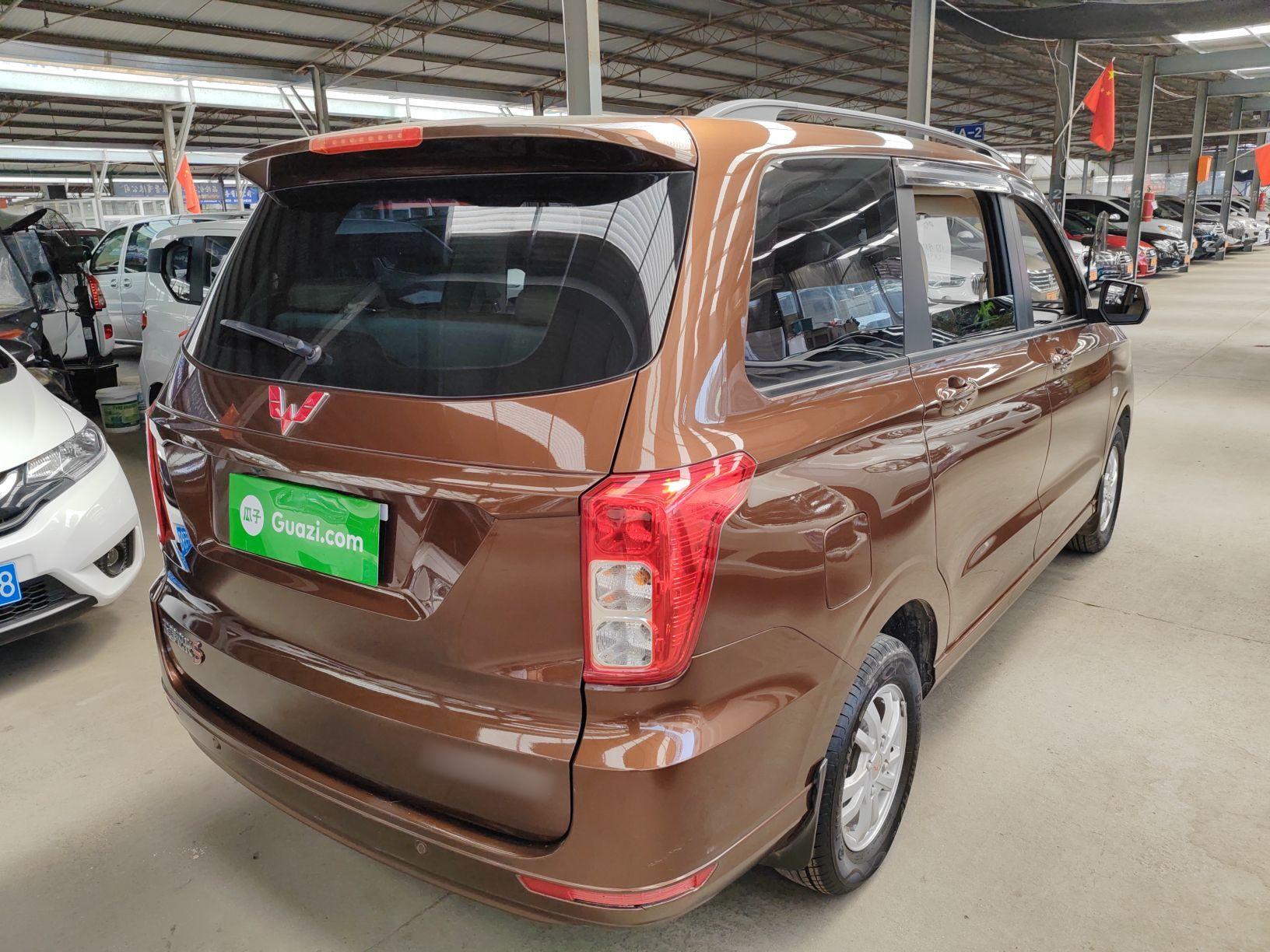 五菱汽车 五菱宏光 2019款 1.5L S舒适型国VI LAR