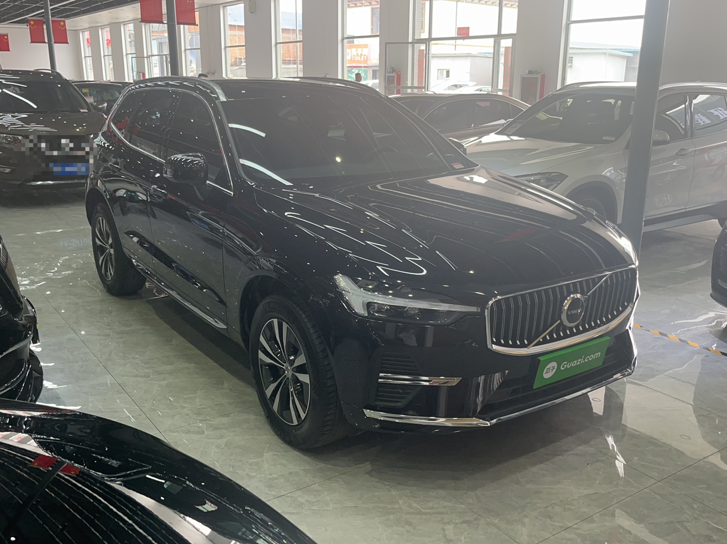 沃尔沃XC60 2022款 B5 四驱智逸豪华版