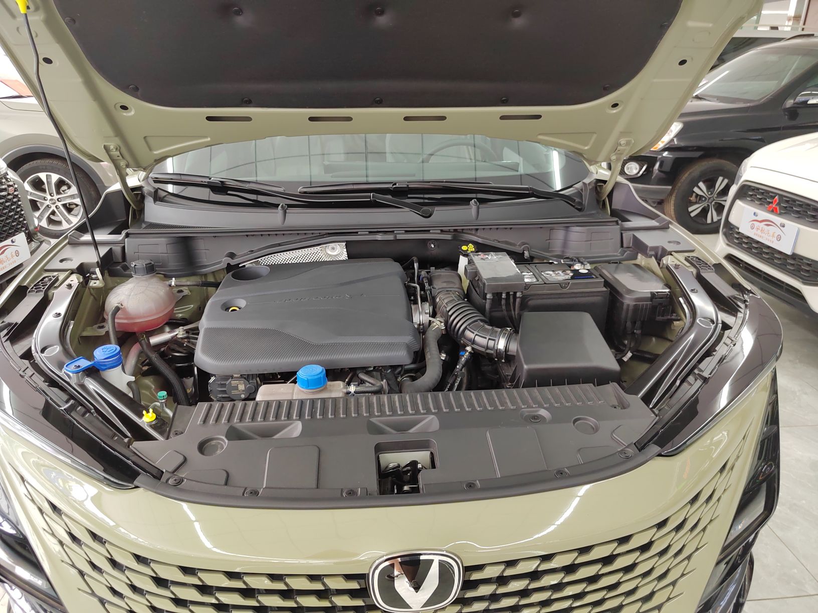 长安UNI-T 2023款 第二代 1.5T 旗舰型