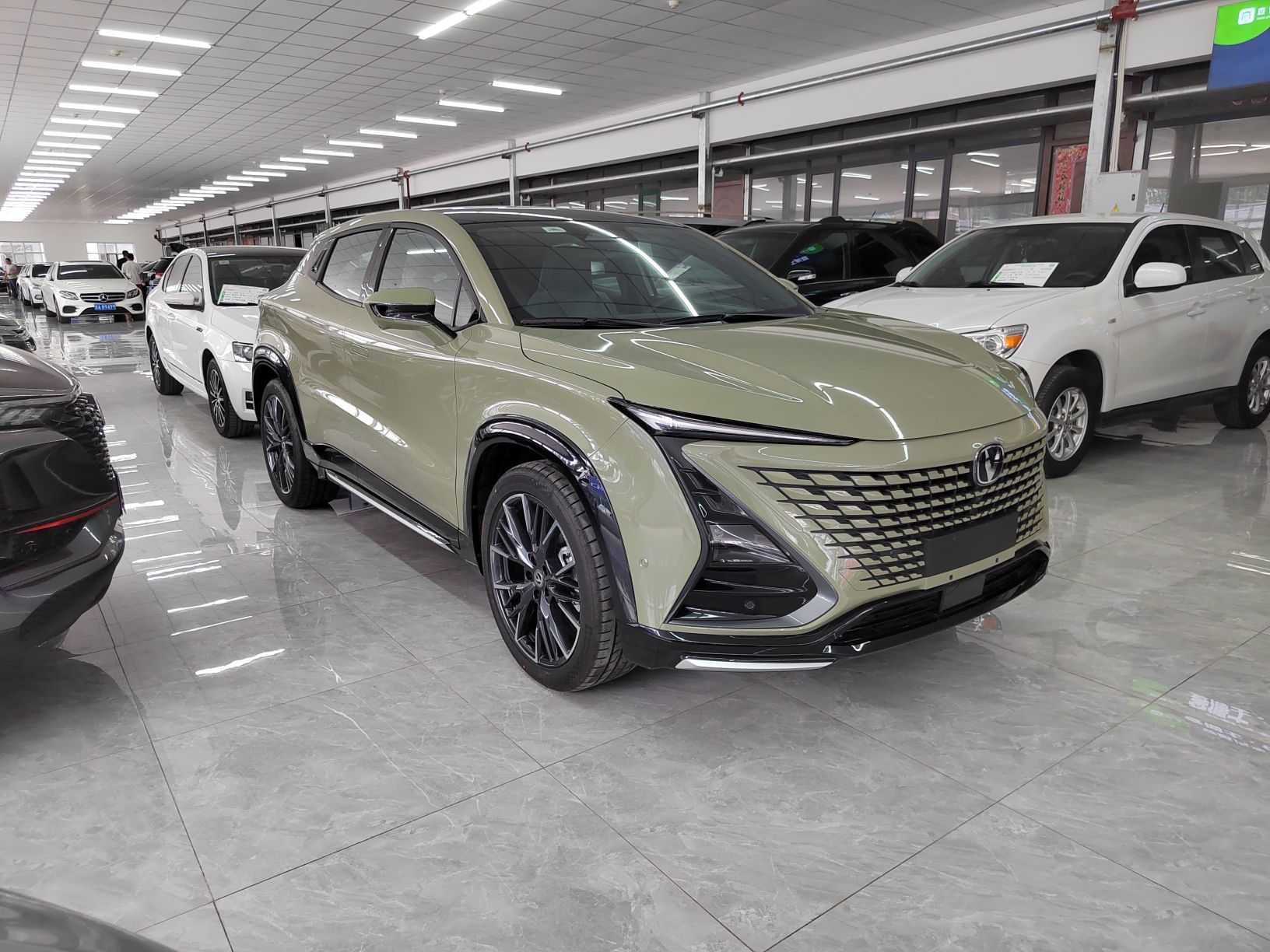 长安UNI-T 2023款 第二代 1.5T 旗舰型