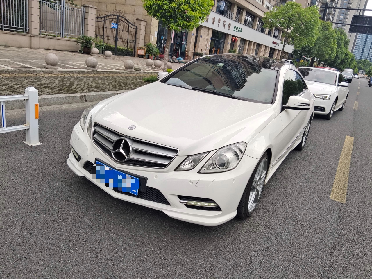 奔驰E级 2012款 E 260 CGI Coupe(进口)