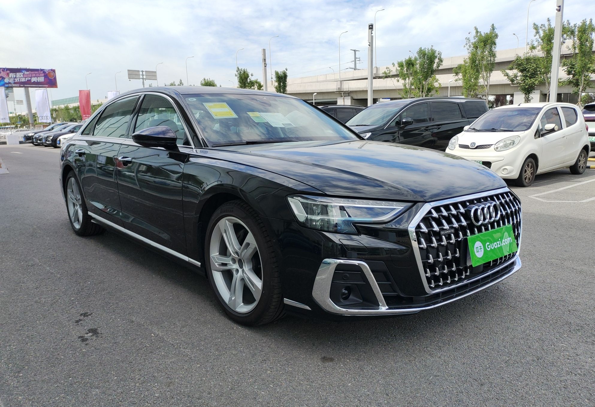 奥迪A8 2023款 A8L 50 TFSI quattro 臻选型