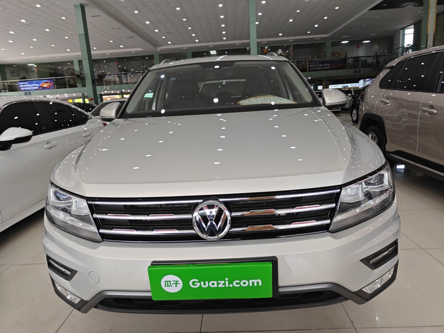 大众 途观L 2019款 改款 330TSI 自动两驱全景舒适版 国VI