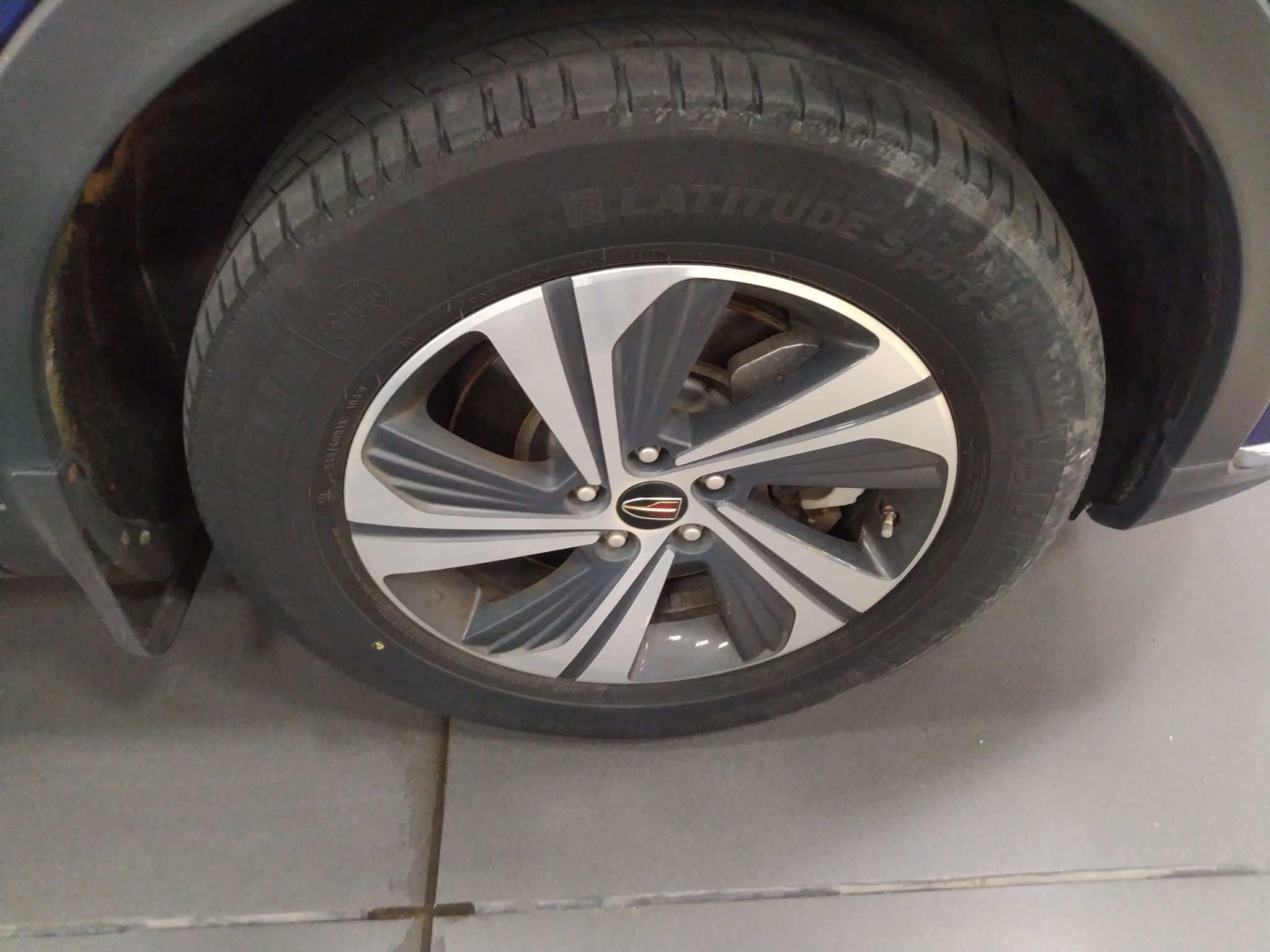 红旗HS5 2019款 2.0T 智联旗享版