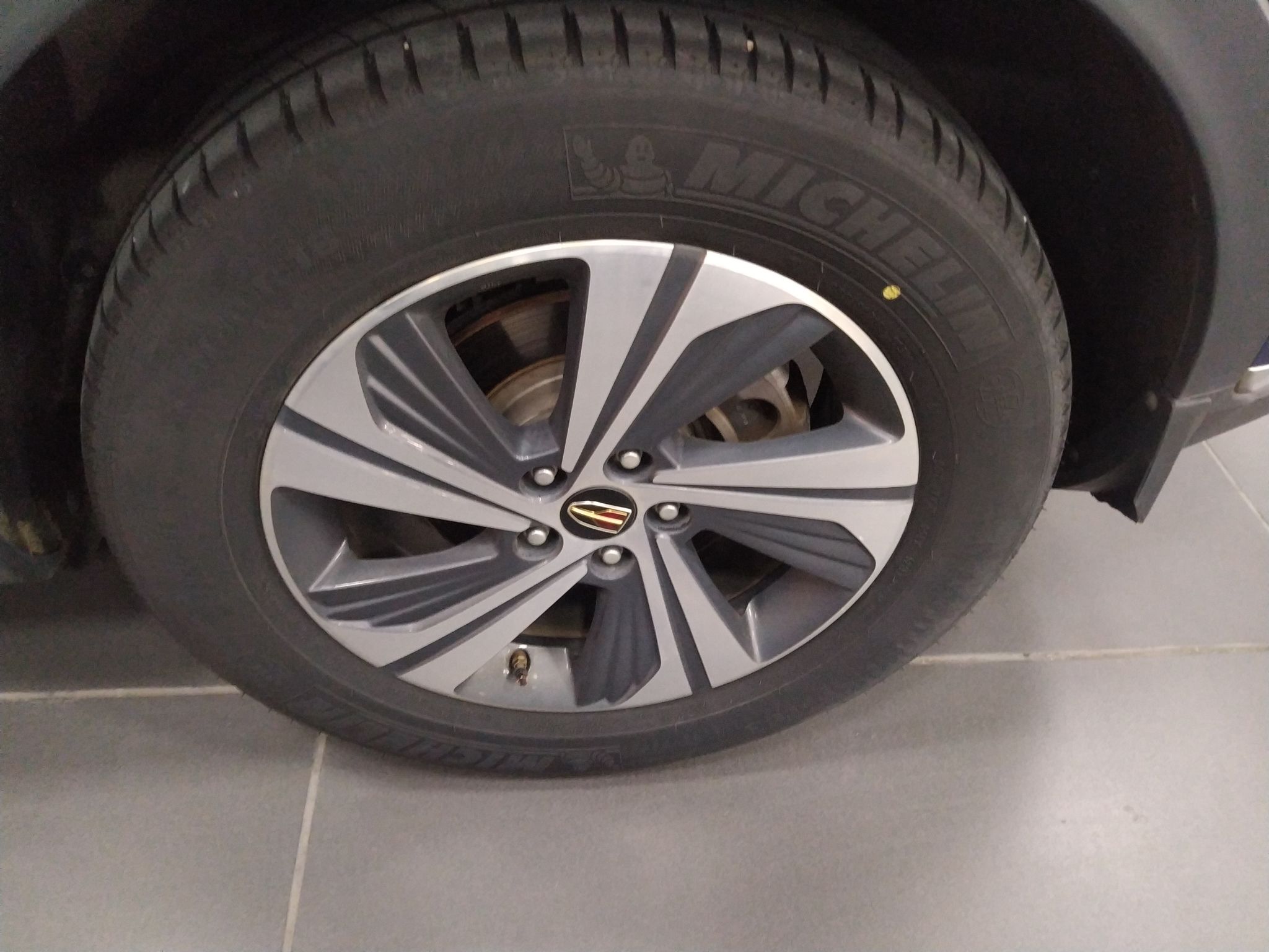 红旗HS5 2019款 2.0T 智联旗享版