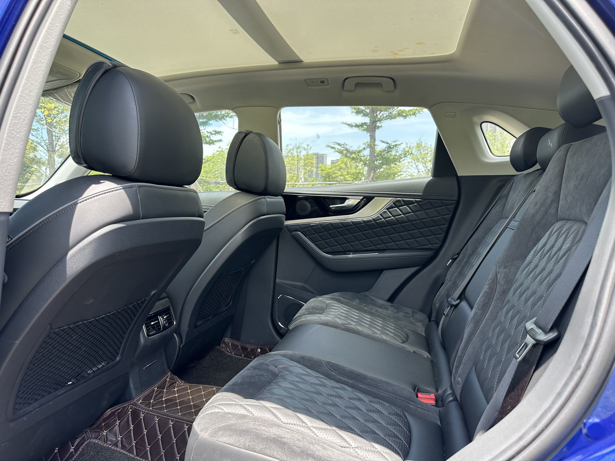 红旗HS5 2019款 2.0T 智联旗享版