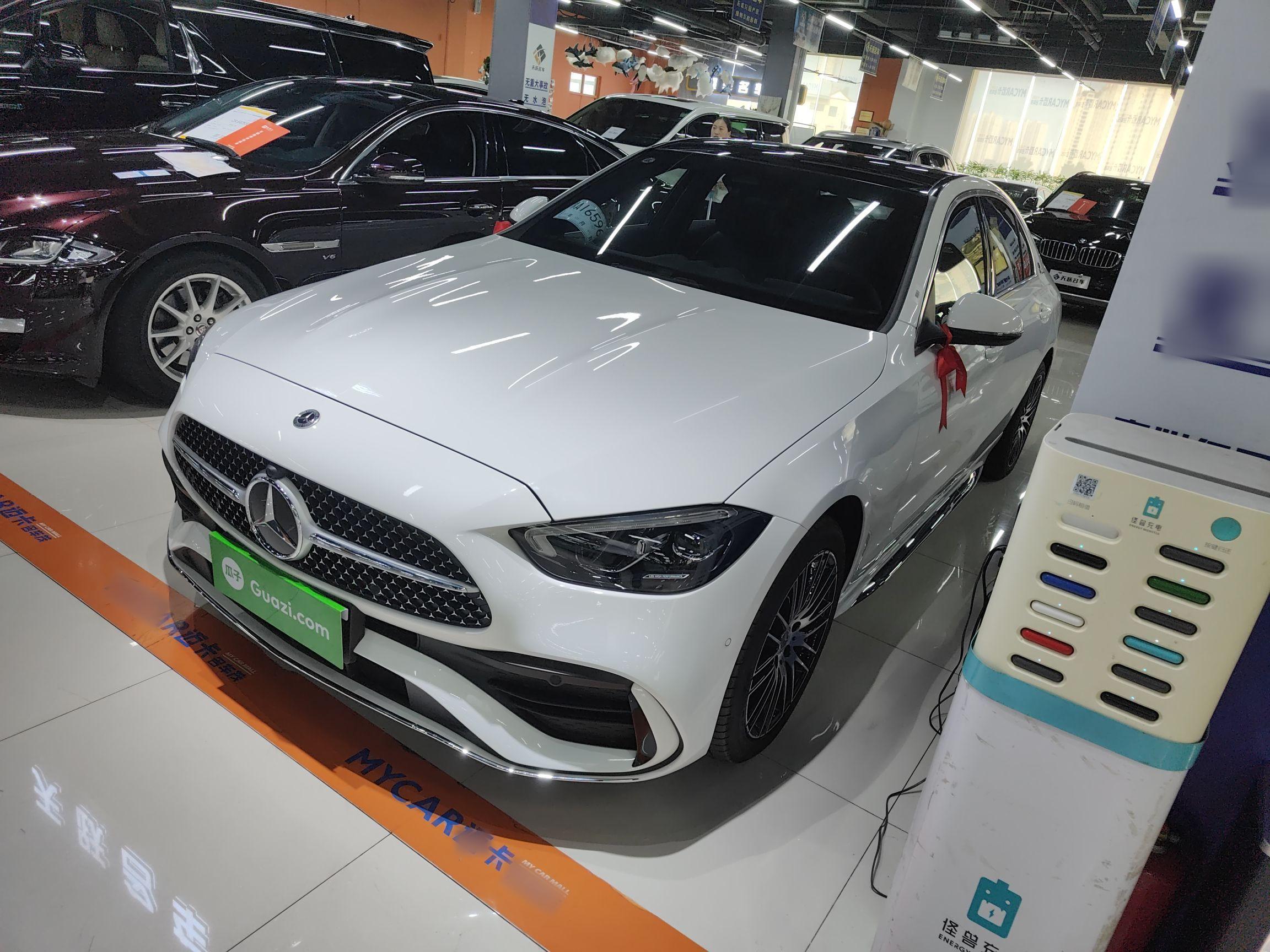 奔驰C级 2023款 改款 C 260 L 运动版