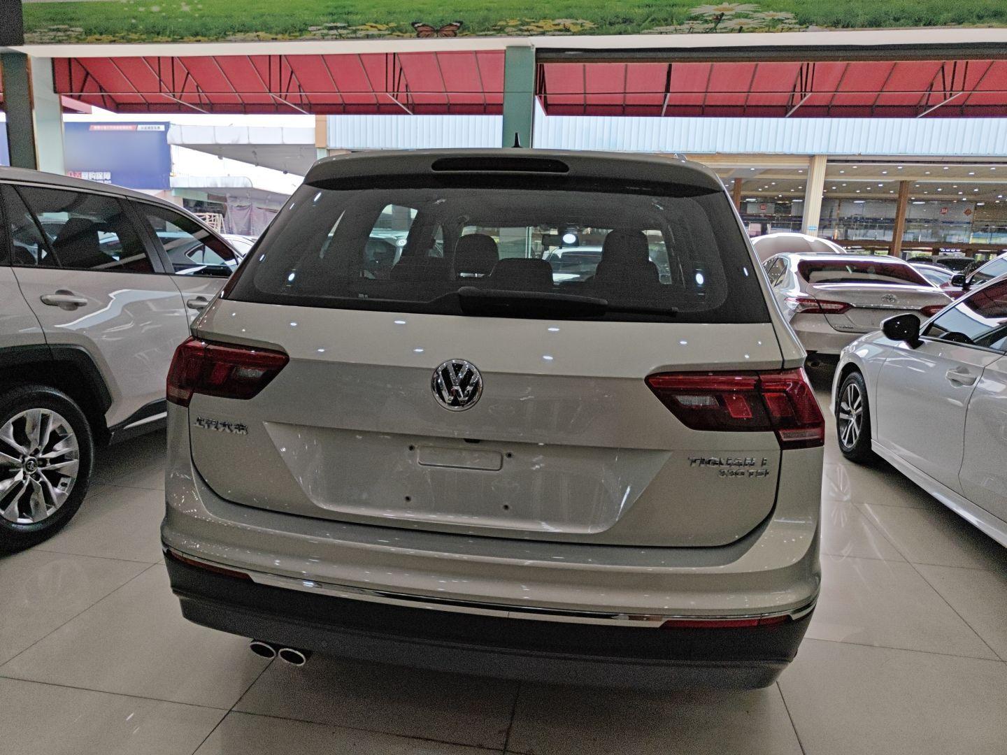 大众 途观L 2019款 改款 330TSI 自动两驱全景舒适版 国VI