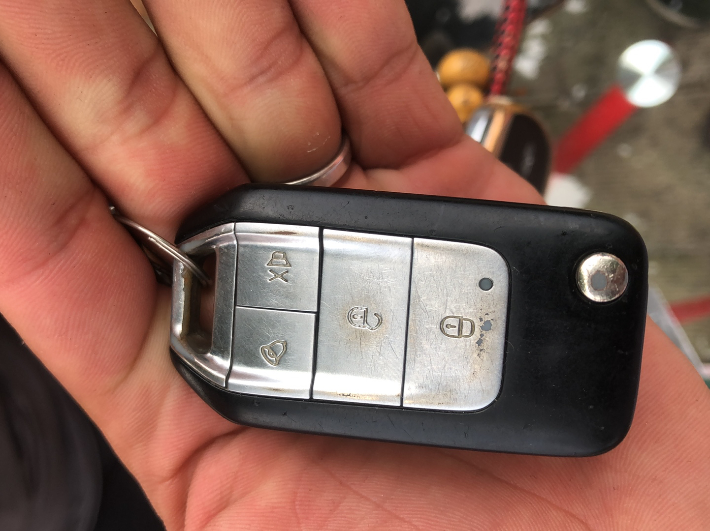 雪佛兰 赛欧 2010款 三厢 1.2L AMT理想版