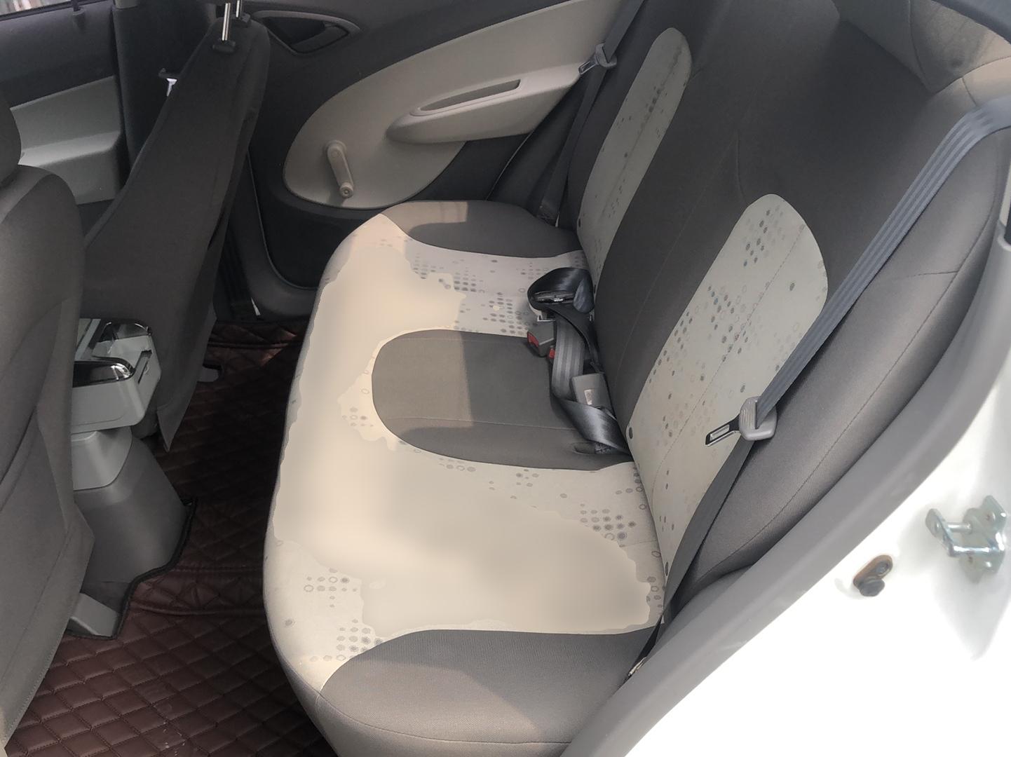 雪佛兰 赛欧 2010款 三厢 1.2L AMT理想版