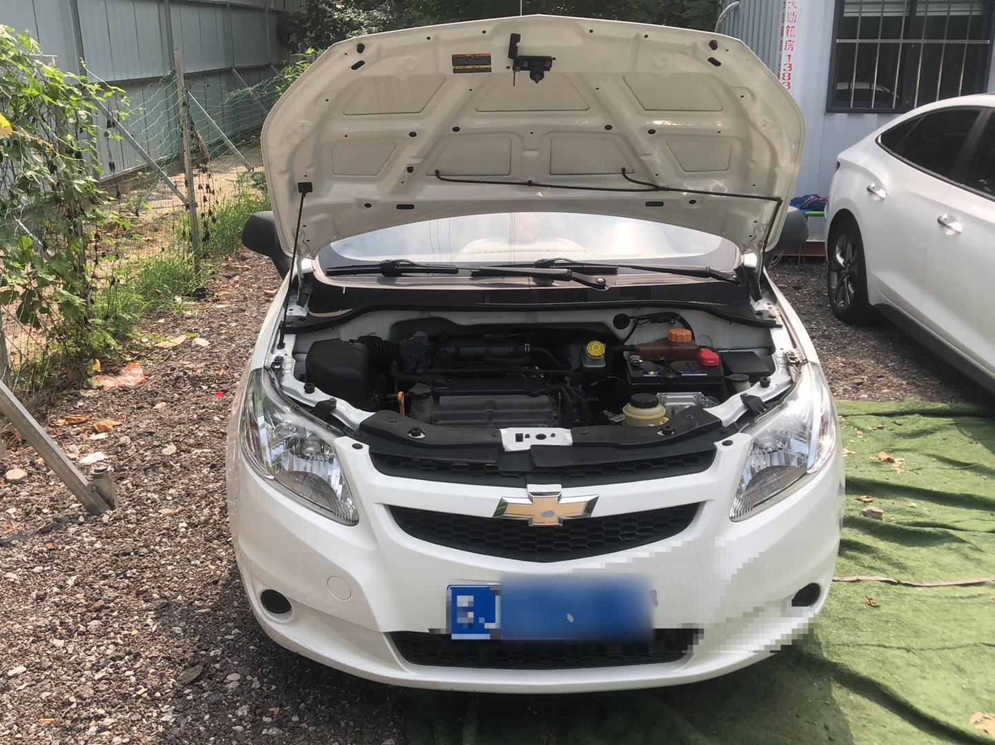 雪佛兰 赛欧 2010款 三厢 1.2L AMT理想版