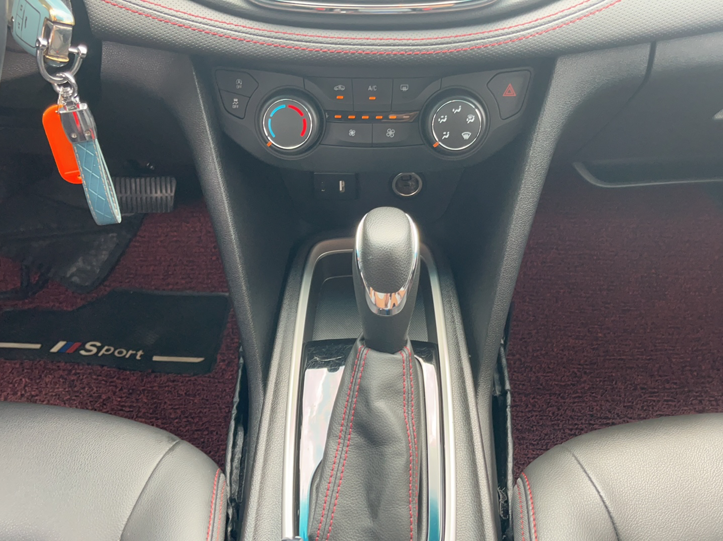 雪佛兰 科鲁泽 2020款 轻混 RS 330T 自动畅快版