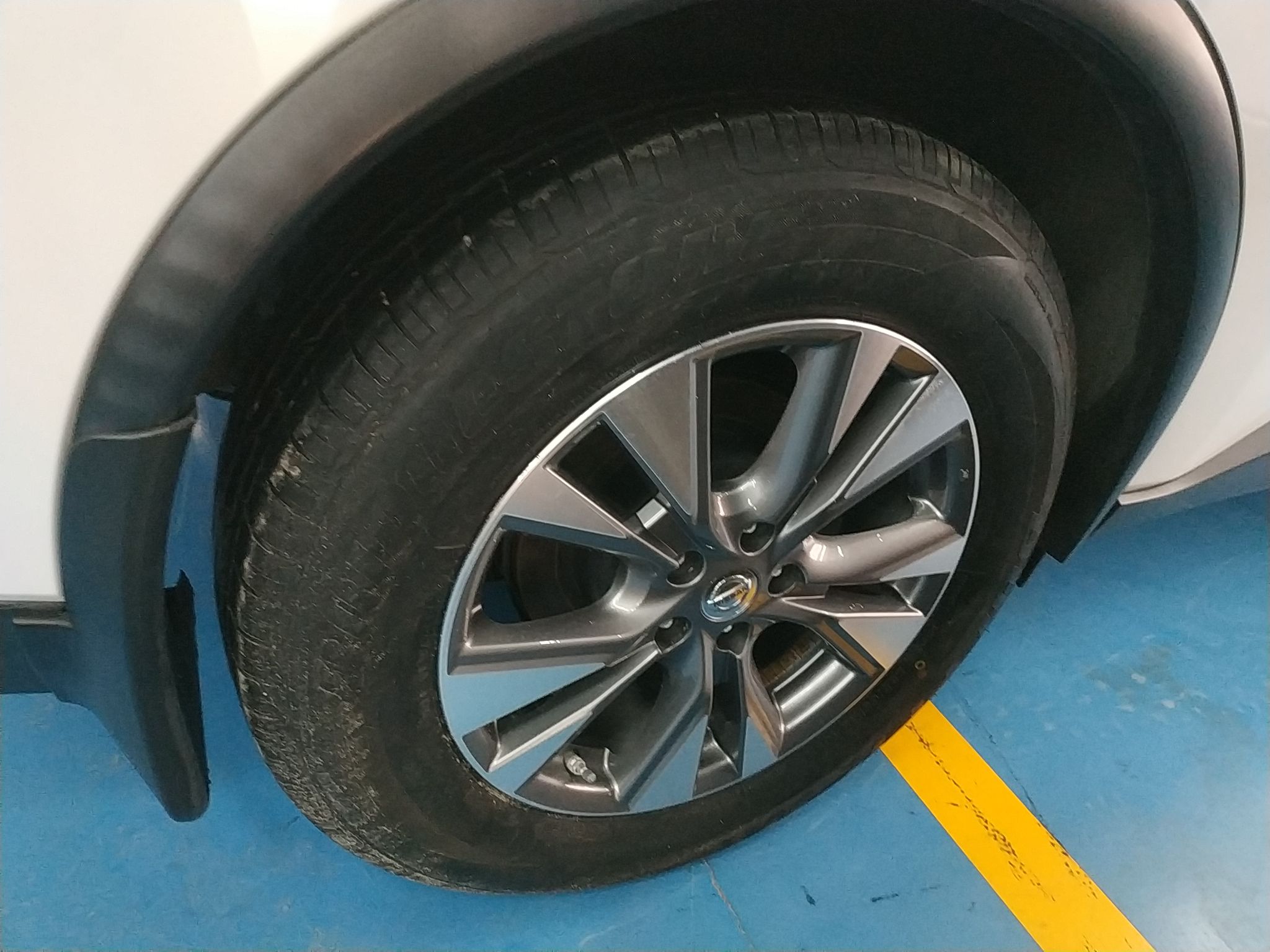 日产 楼兰 2015款 2.5L XL 两驱智尚版