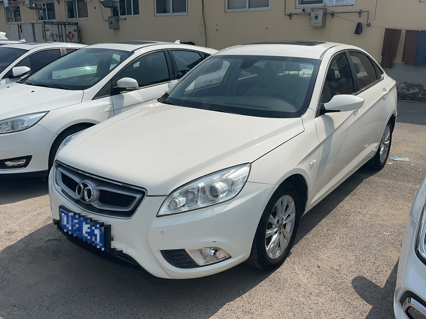 北汽绅宝 绅宝D50 2014款 1.5L 手动舒适版