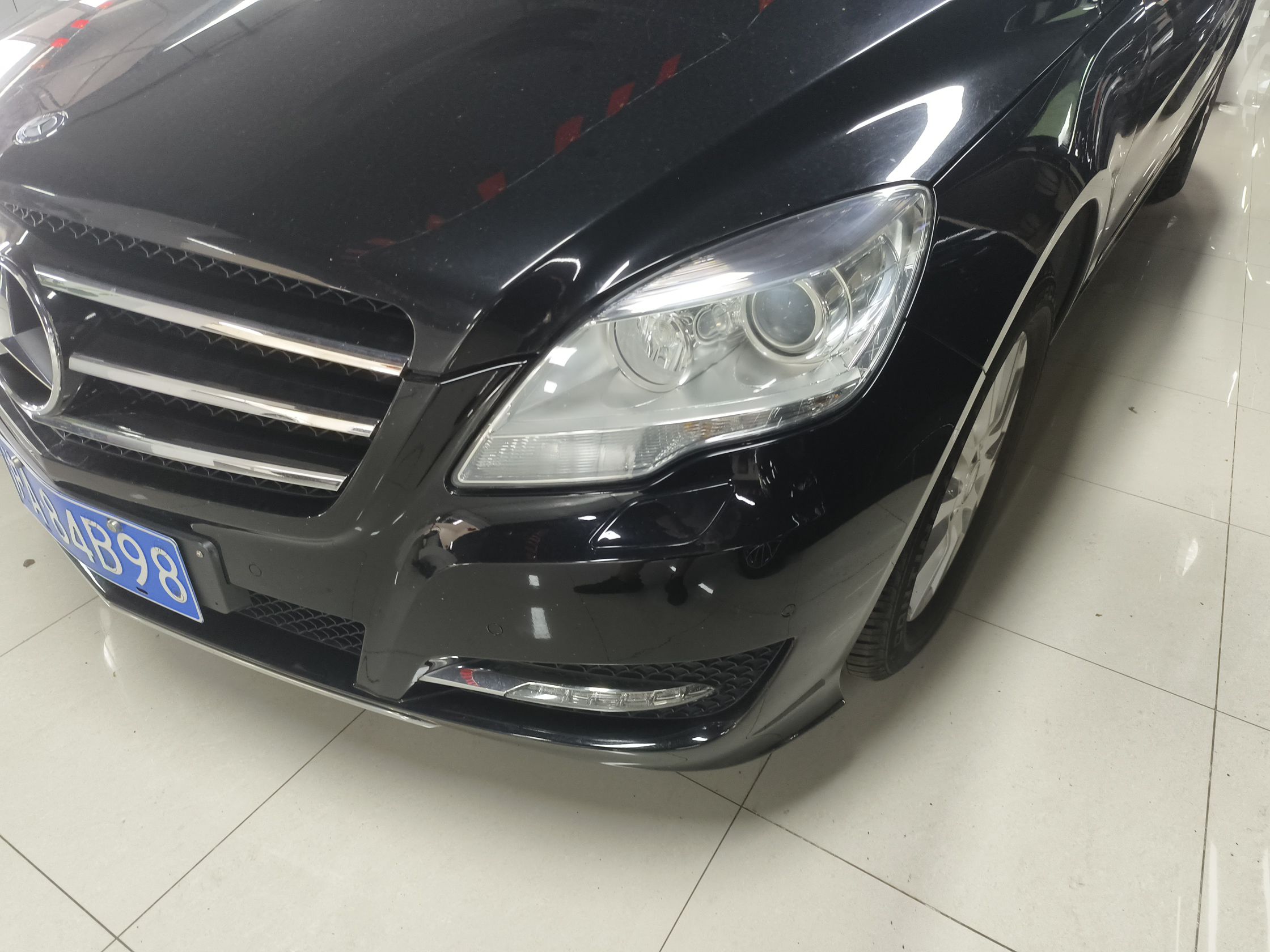 奔驰R级 2014款 R 320 4MATIC 商务型(进口)