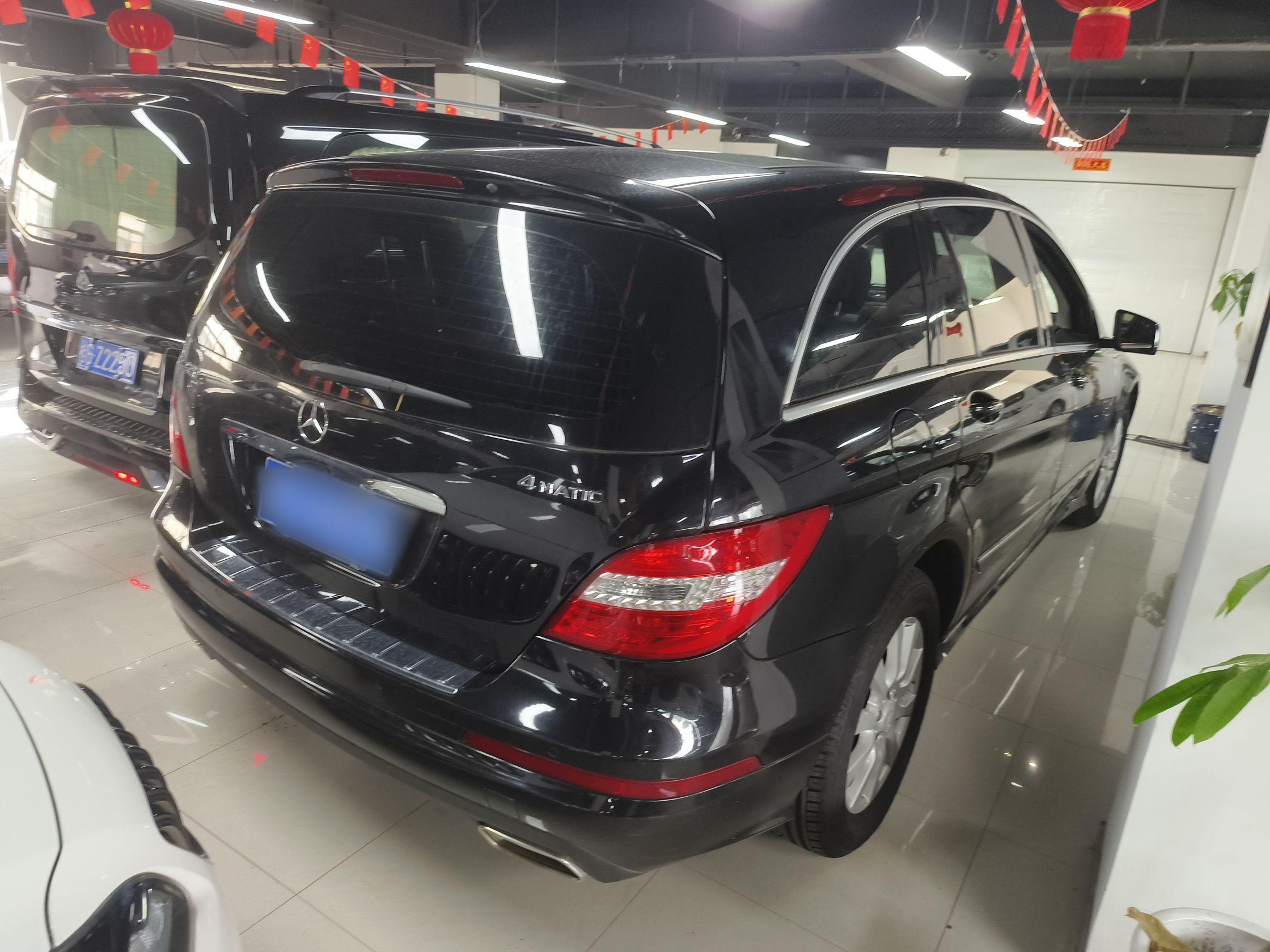 奔驰R级 2014款 R 320 4MATIC 商务型(进口)