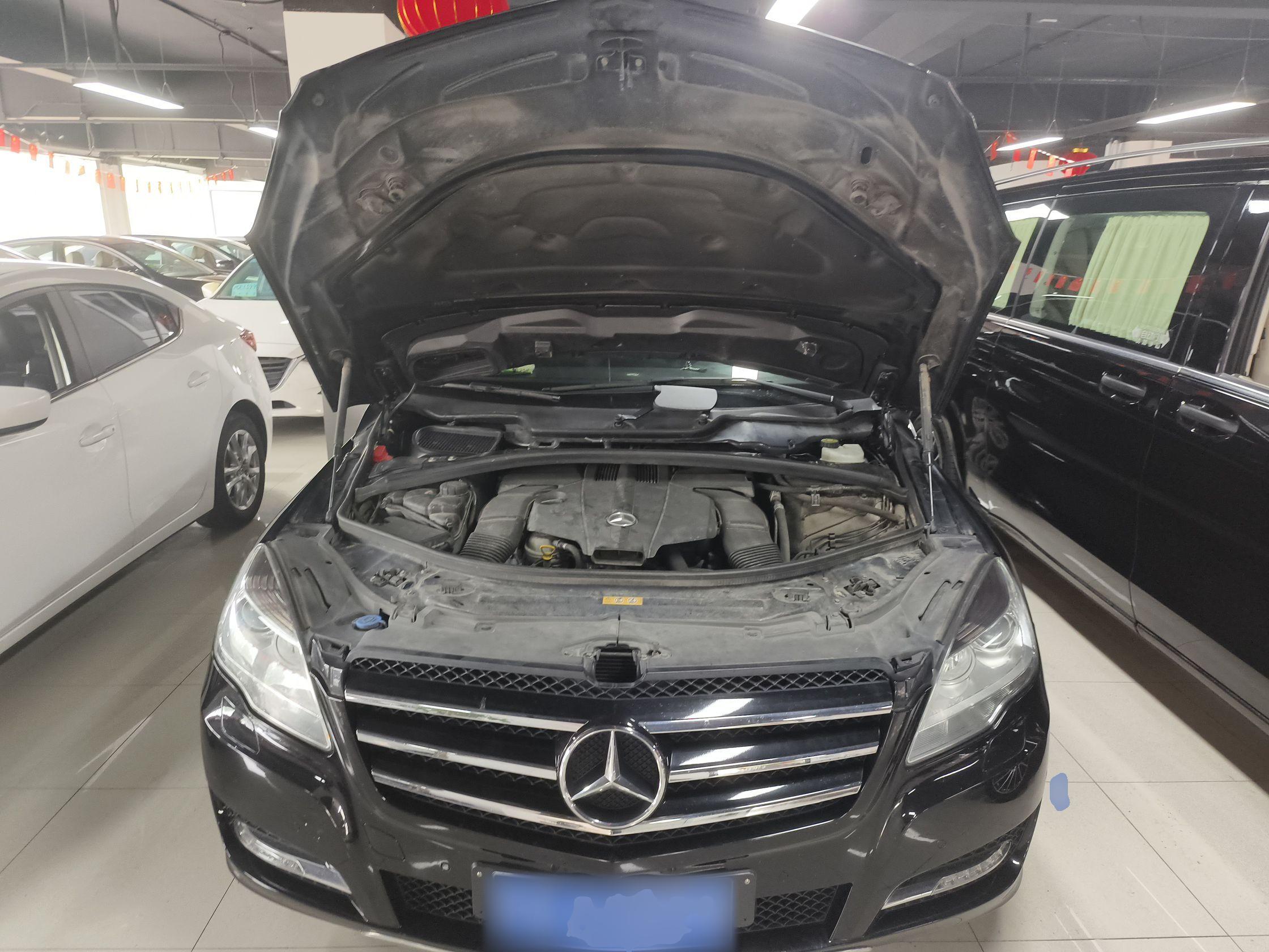 奔驰R级 2014款 R 320 4MATIC 商务型(进口)