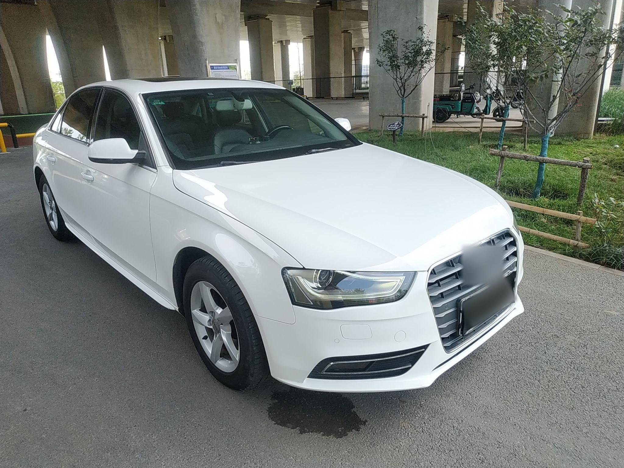 奥迪A4L 2013款 35 TFSI 自动舒适型