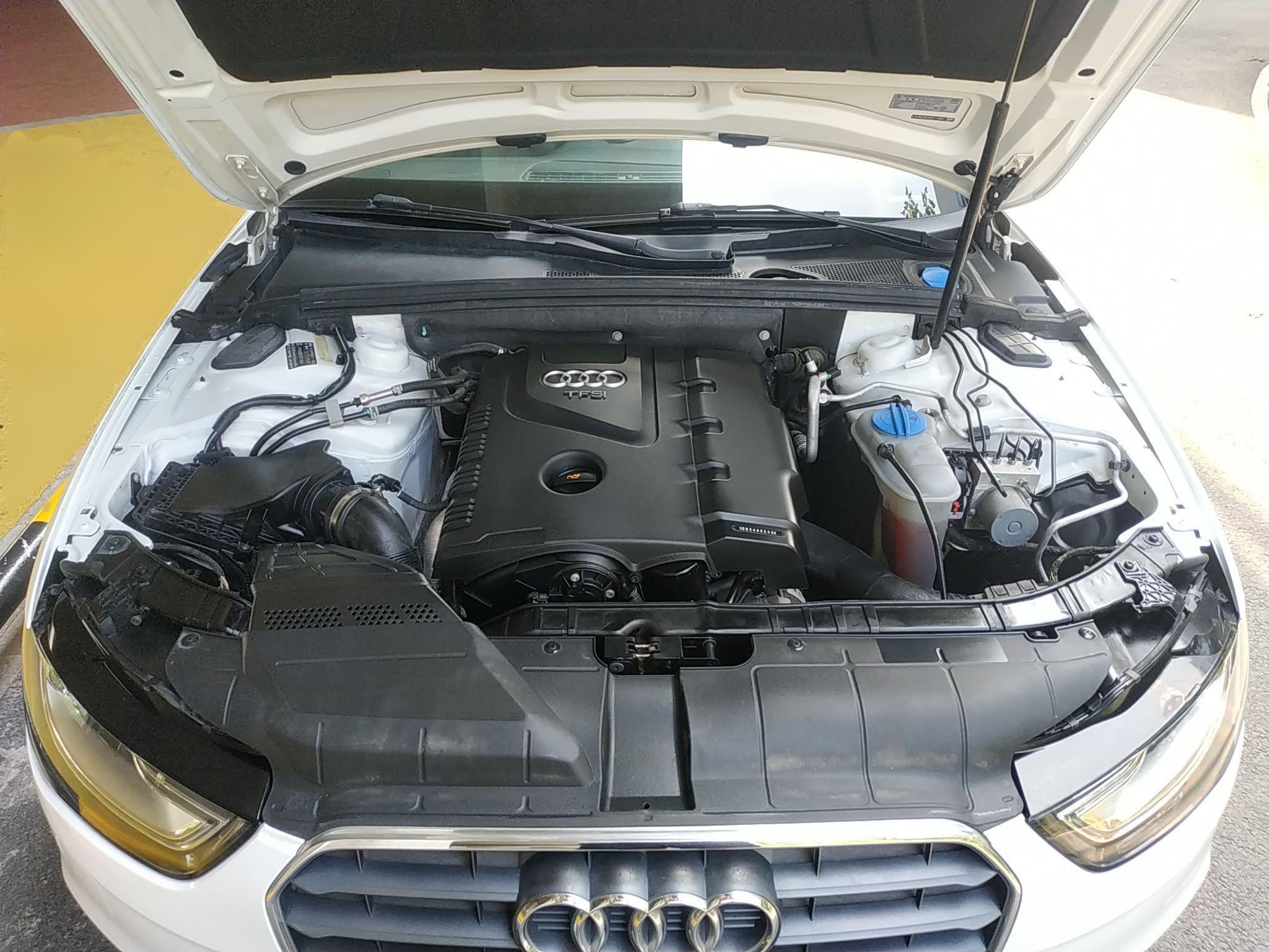 奥迪A4L 2013款 35 TFSI 自动舒适型