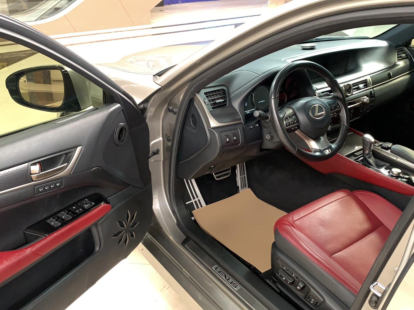 雷克萨斯GS 2017款 300 F SPORT