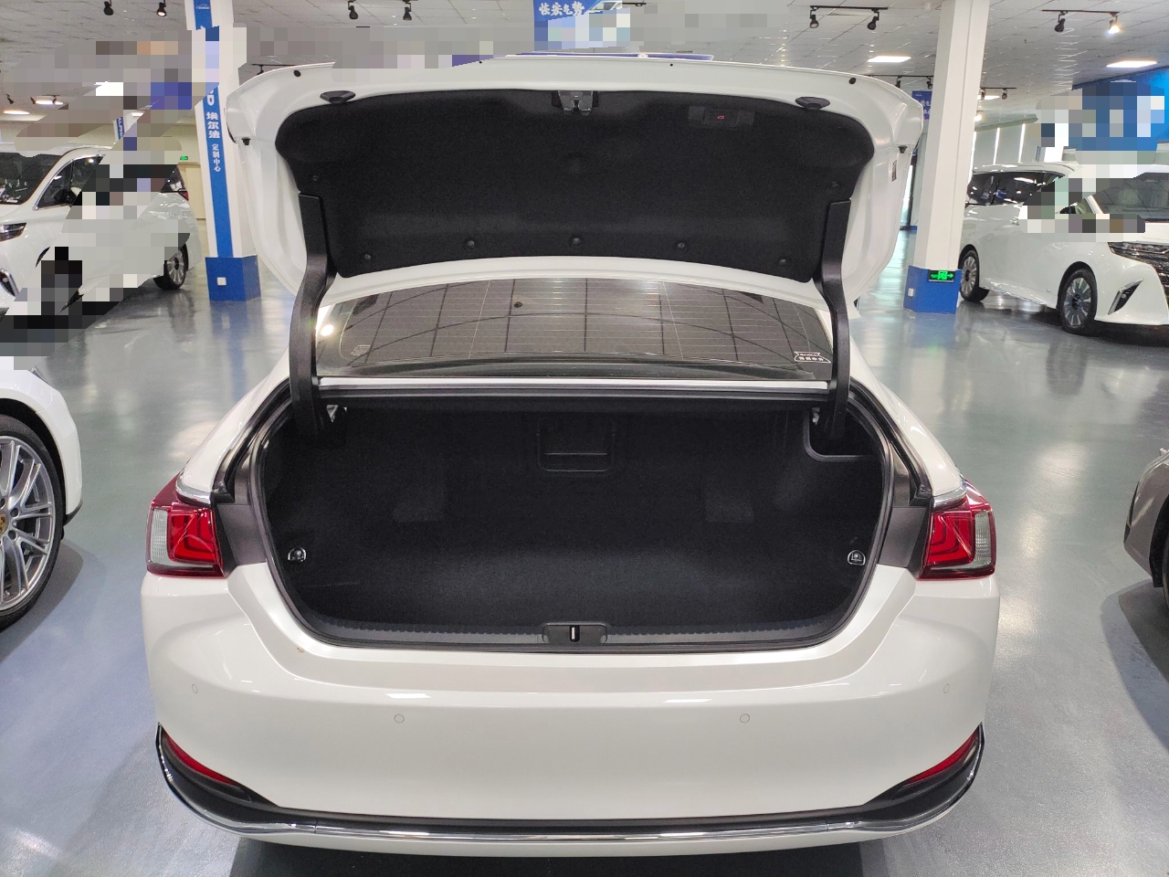 雷克萨斯ES 2020款 200 卓越版