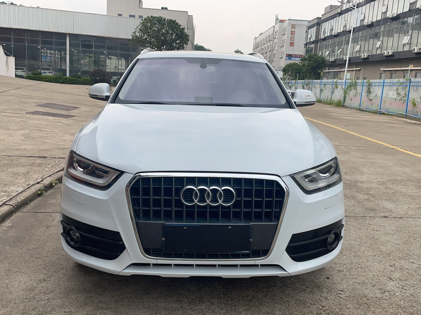 奥迪Q3 2013款 35 TFSI 舒适型