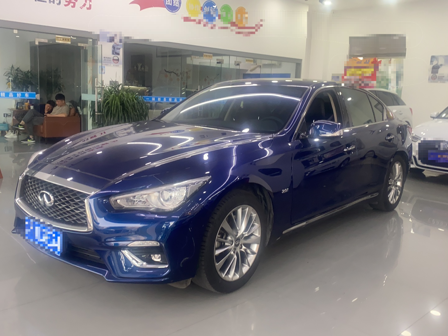 英菲尼迪Q50L 2018款 2.0T 进享版 国VI