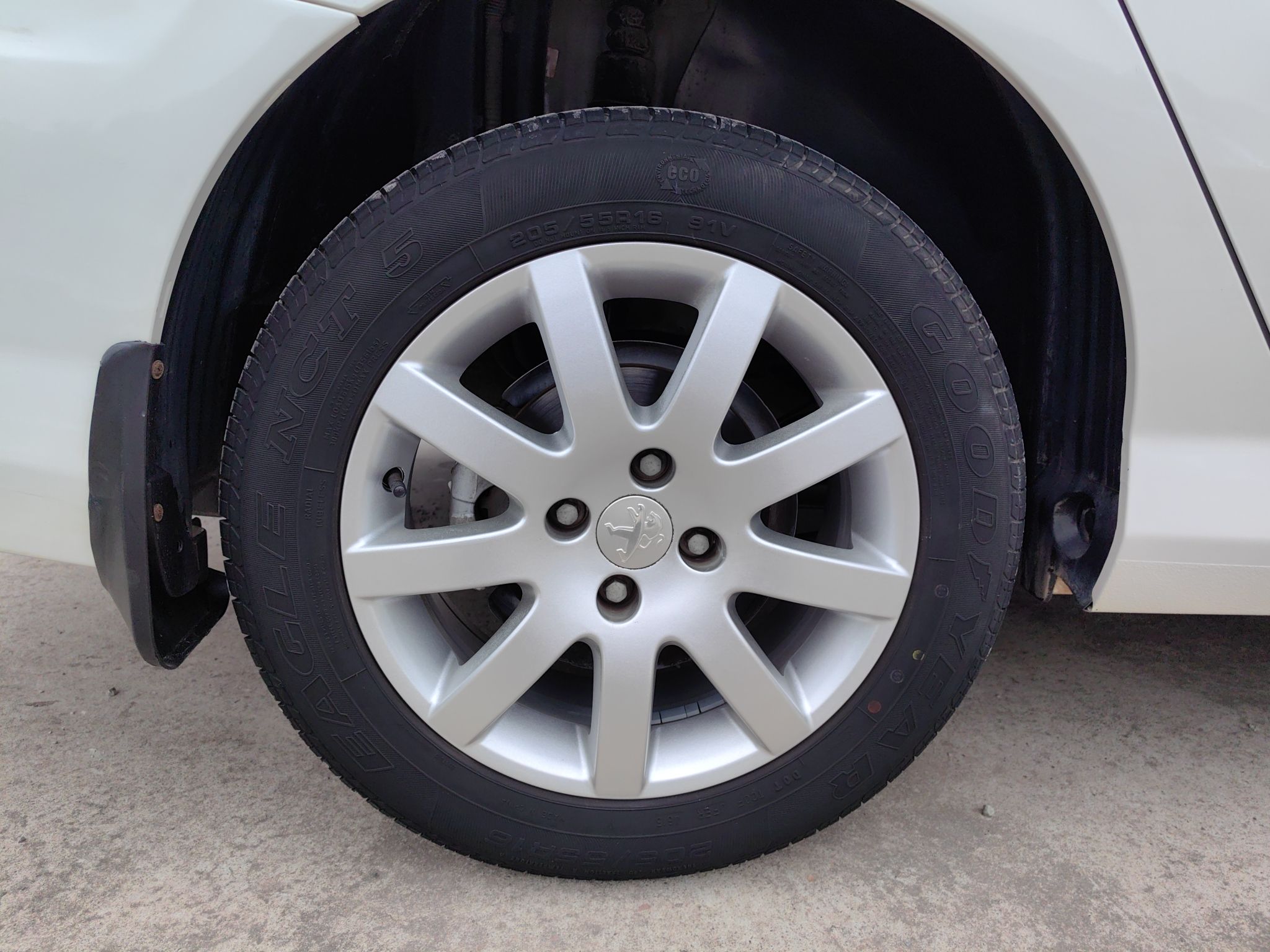 标致308 2014款 乐享版 经典 1.6L 自动优尚型