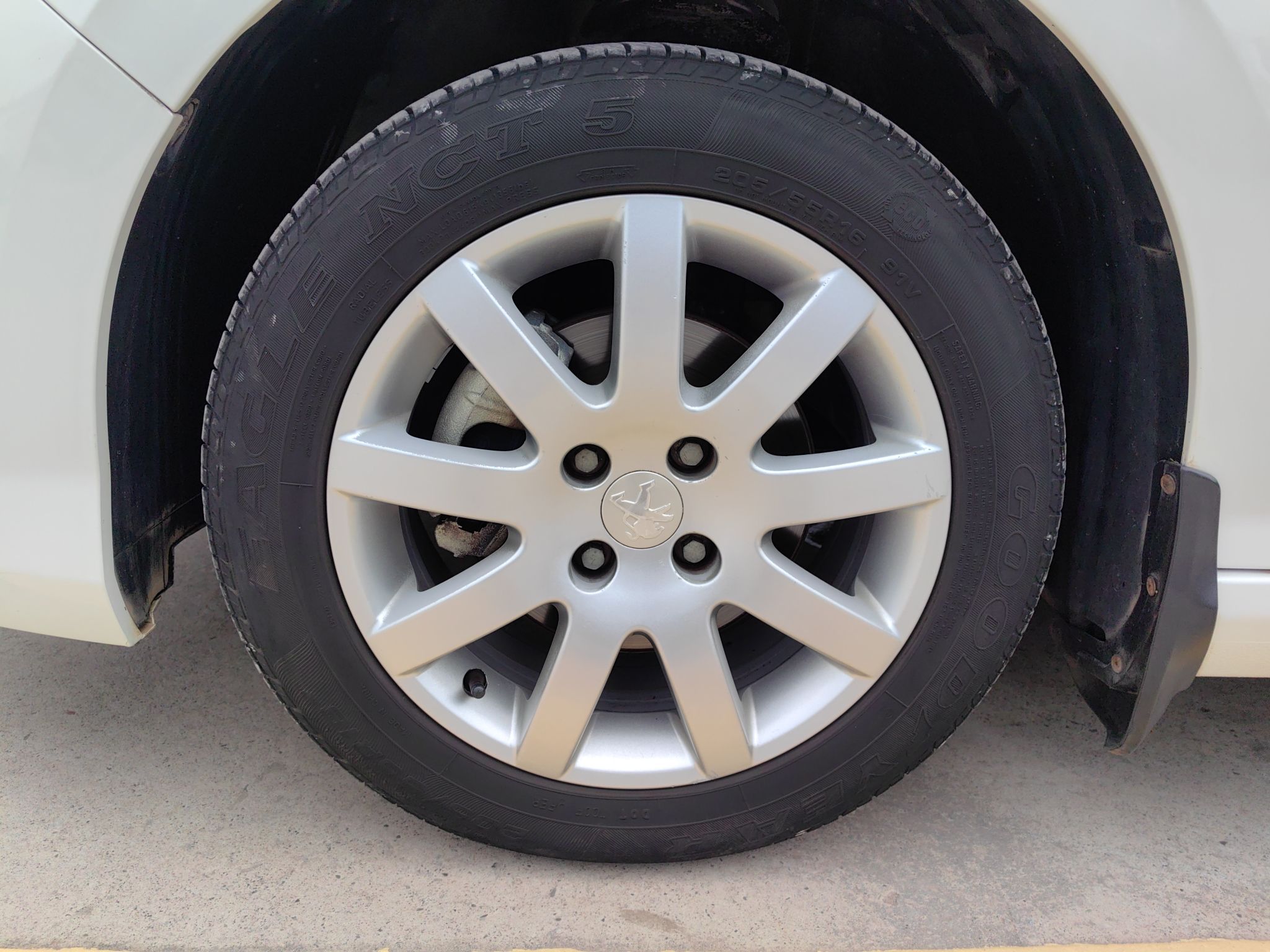 标致308 2014款 乐享版 经典 1.6L 自动优尚型