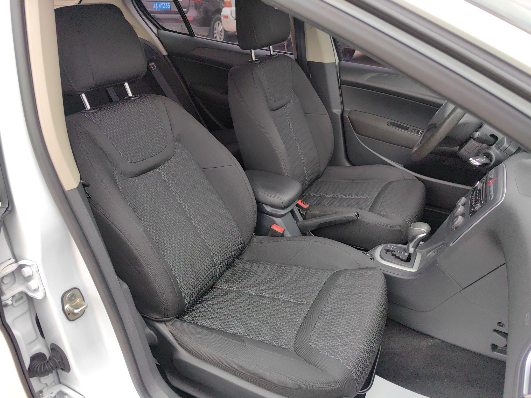 标致308 2014款 乐享版 经典 1.6L 自动优尚型