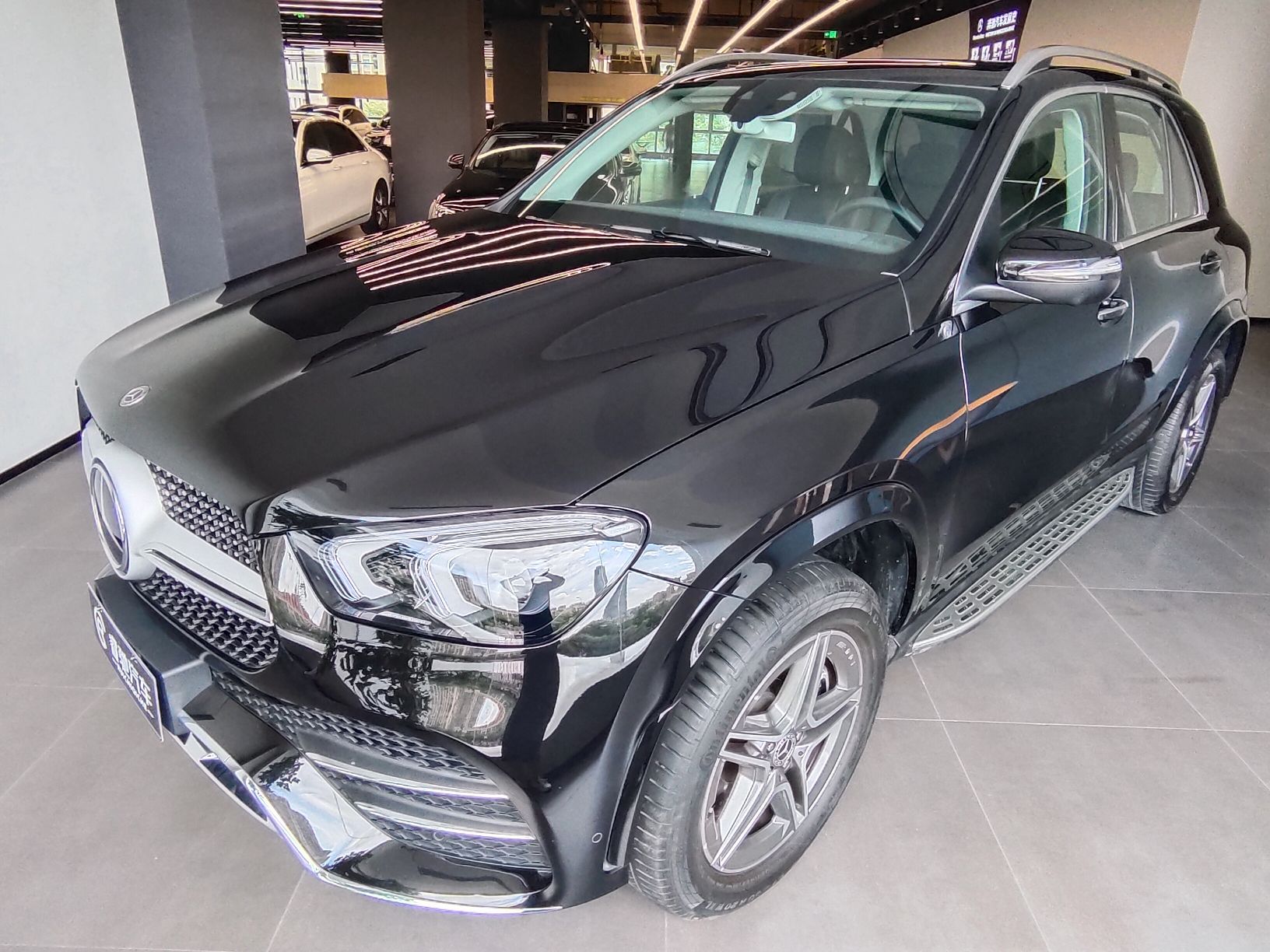 奔驰GLE级 2020款 改款 GLE 450 4MATIC 豪华型(进口)