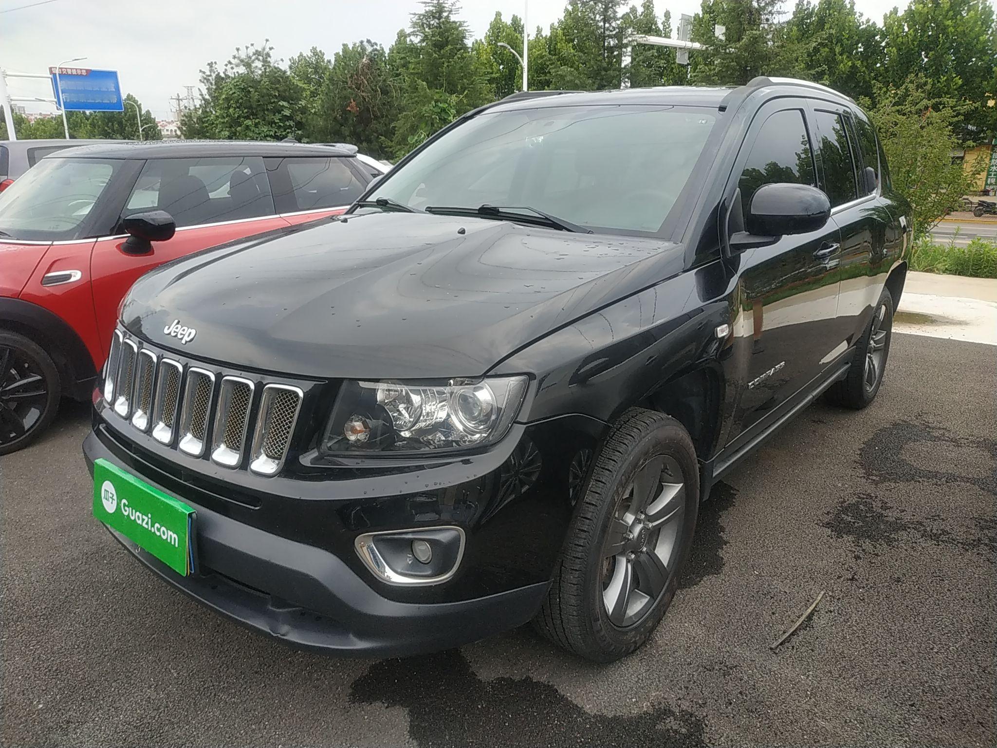 Jeep 指南者 2014款 改款 2.4L 四驱舒适版(进口)