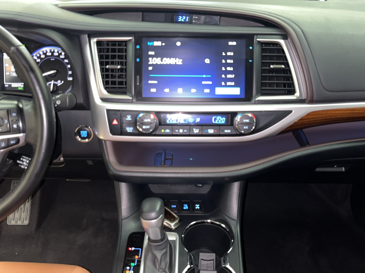 丰田 汉兰达 2020款 2.0T 四驱百万纪念版 7座