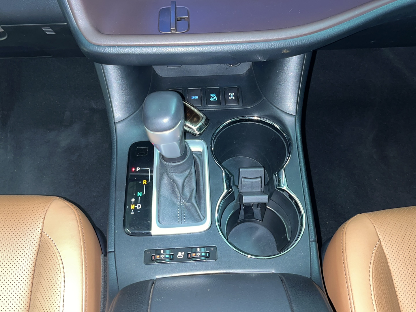 丰田 汉兰达 2020款 2.0T 四驱百万纪念版 7座