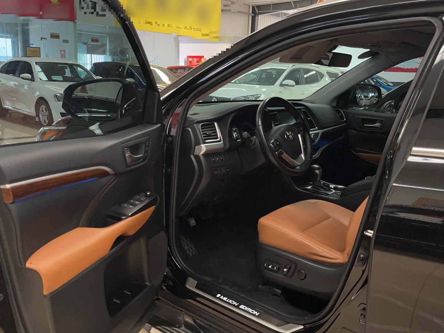 丰田 汉兰达 2020款 2.0T 四驱百万纪念版 7座