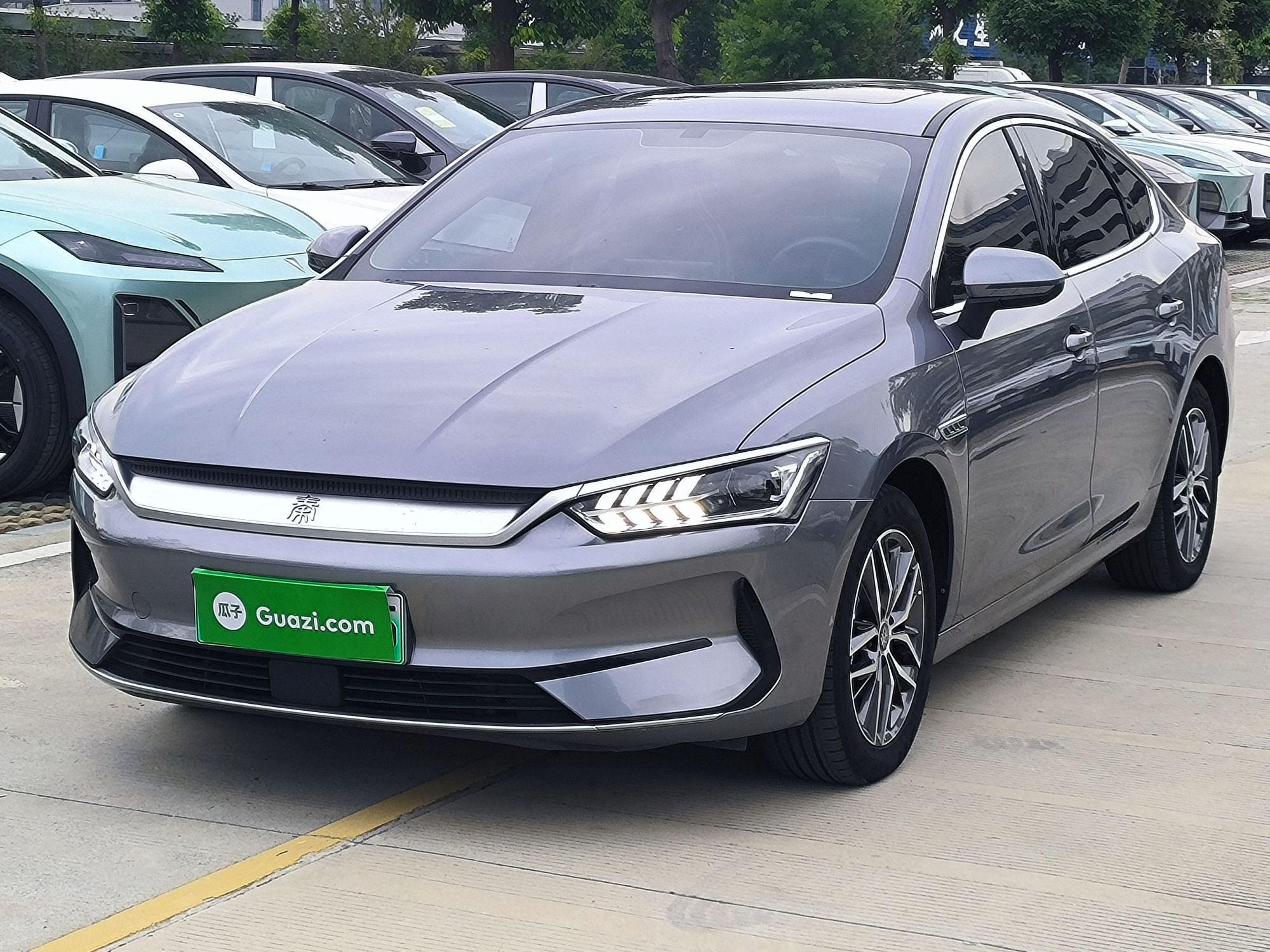 比亚迪 秦PLUS 2021款 EV 500KM 豪华型